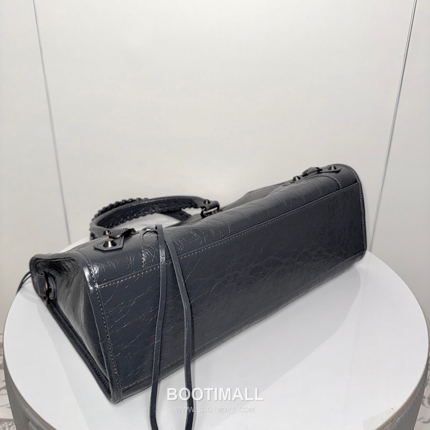 Balenciaga Le City Cracked Lambskin Large Motorcycle Bag B0098 발렌시아가 르 시티 크랙 램스킨 라지 모터사이클 숄더백 38cm 4