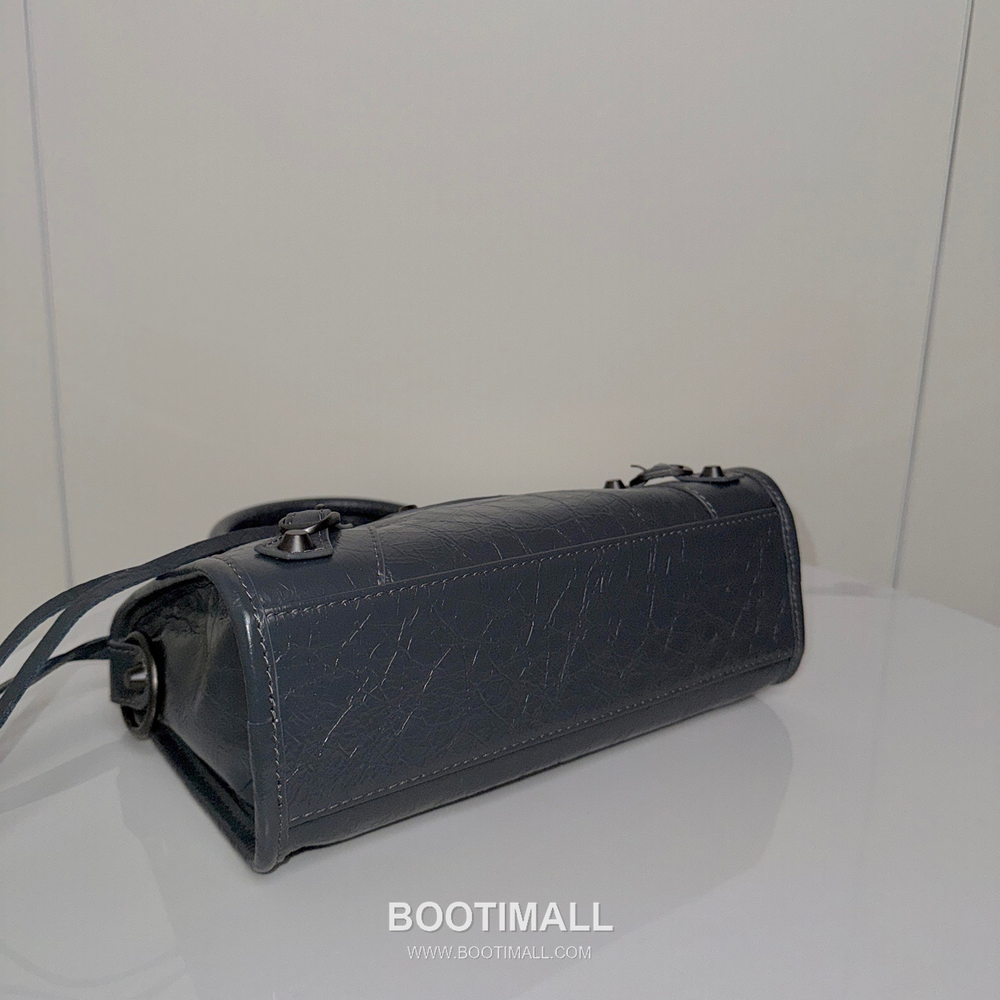 Balenciaga Le City Cracked Lambskin Small Motorcycle Bag B0078 발렌시아가 르 시티 크랙 램스킨 스몰 모터사이클 숄더백 24cm 5