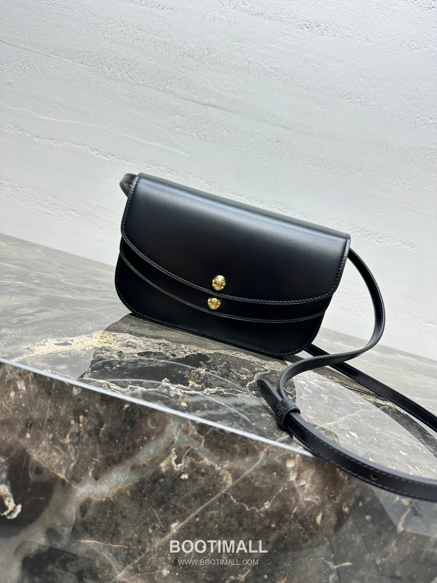 Celine Duo Strap Leather Wallet Crossbody Bag 10P673 셀린느 듀오 스트랩 레더 월렛 크로스백 20cm 2