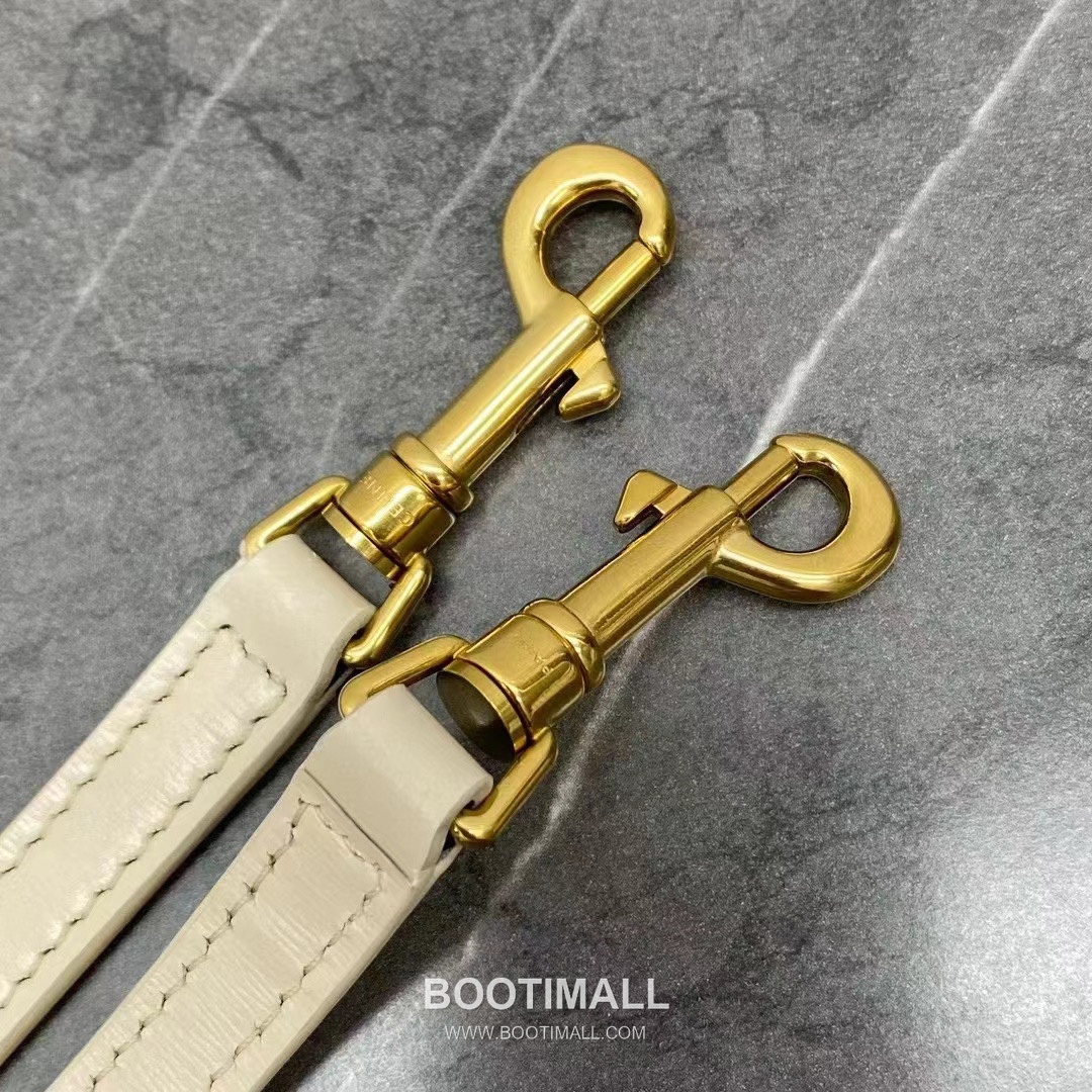 Celine Teen Lola Triomphe Leather Shoulder Bag 119533 셀린느 틴 롤라 트리옴프 레더 숄더백 22.5cm 8