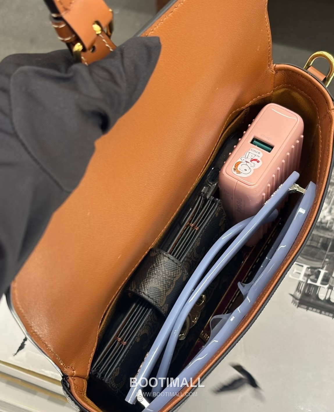 Celine Folco Triomphe Canvas Leather Shoulder Bag 122652 셀린느 폴코 트리옴프 캔버스 레더 숄더 크로스백 20cm 2