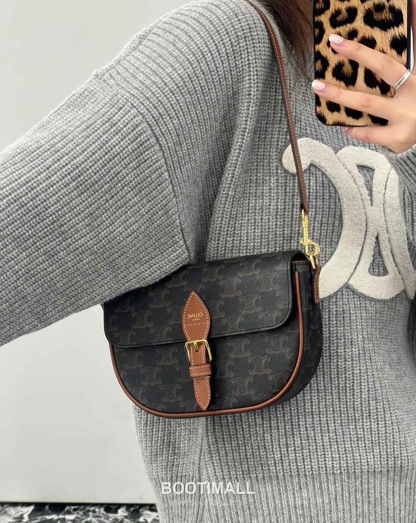 Celine Folco Triomphe Canvas Leather Shoulder Bag 122652 셀린느 폴코 트리옴프 캔버스 레더 숄더 크로스백 20cm 6