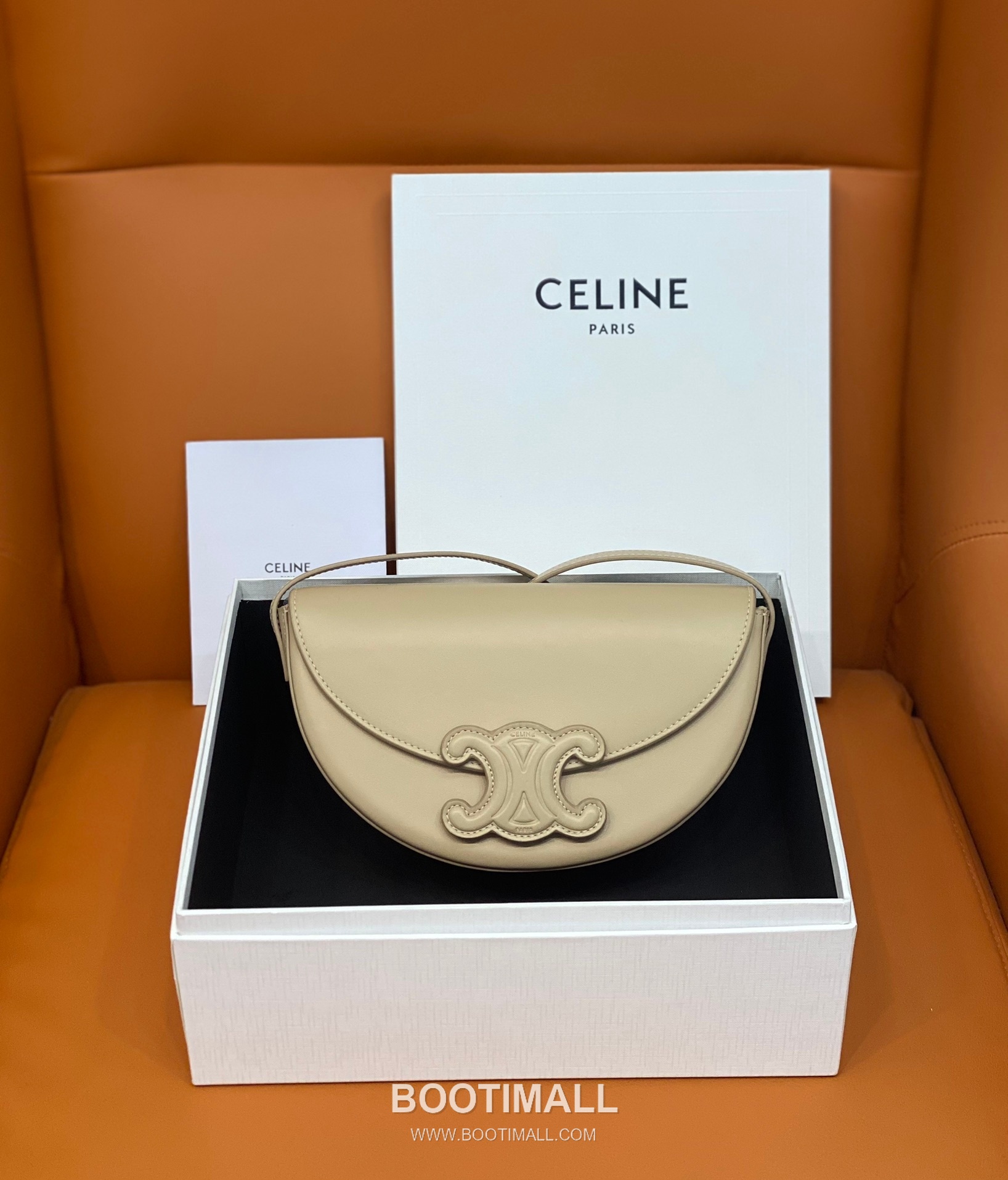 Celine Besace Triomphe Smooth Calfskin Shoulder Bag 111233 셀린느 베사체 트리옴프 스무스 카프스킨 숄더 크로스백 23cm 1