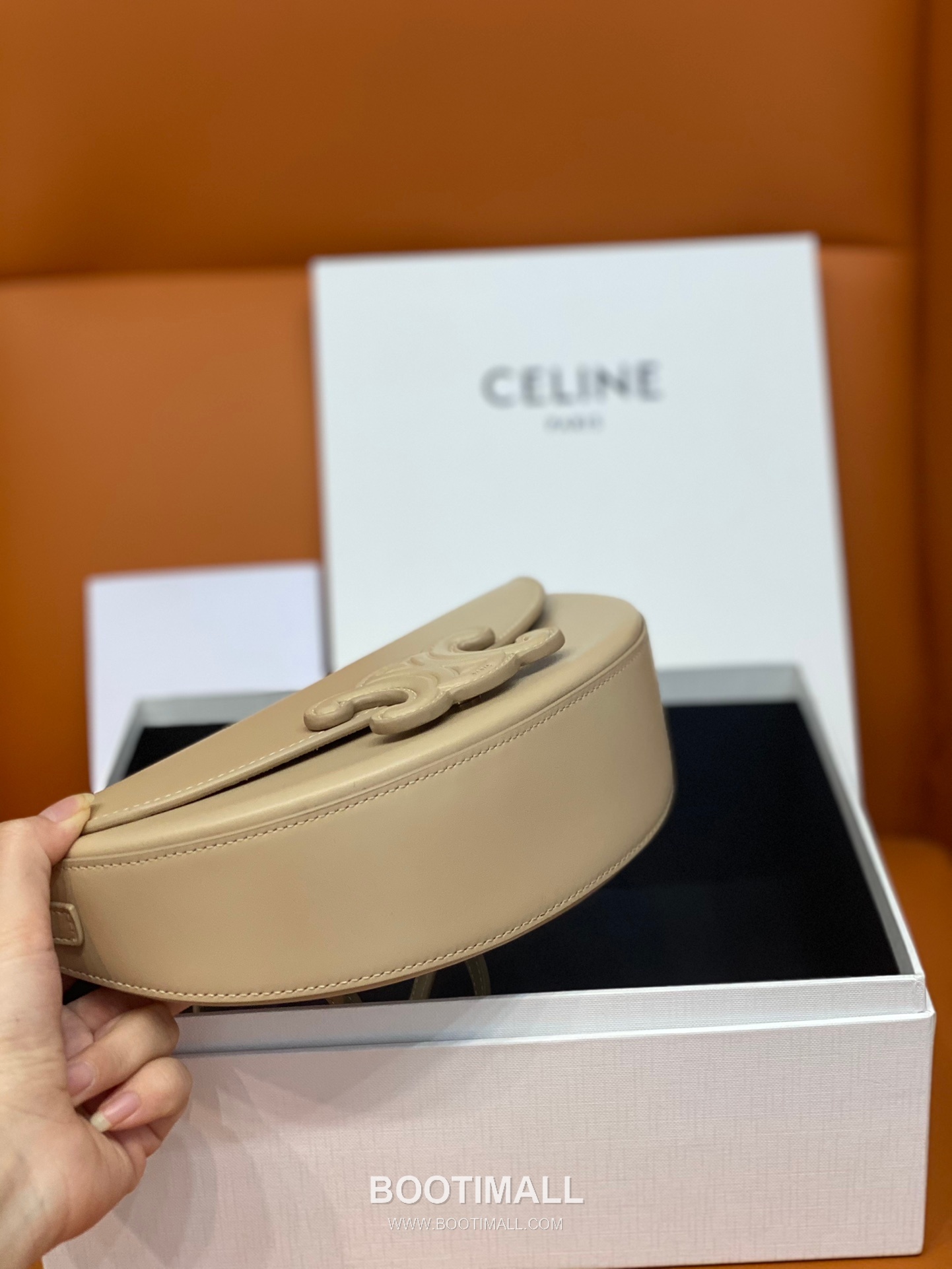 Celine Besace Triomphe Smooth Calfskin Shoulder Bag 111233 셀린느 베사체 트리옴프 스무스 카프스킨 숄더 크로스백 23cm 4