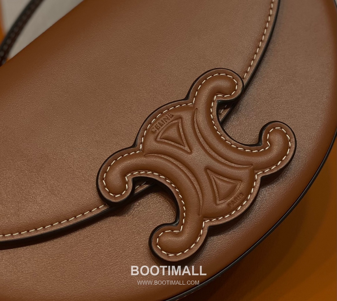 Celine Besace Triomphe Smooth Calfskin Shoulder Bag 111233 셀린느 베사체 트리옴프 스무스 카프스킨 숄더 크로스백 23cm 8