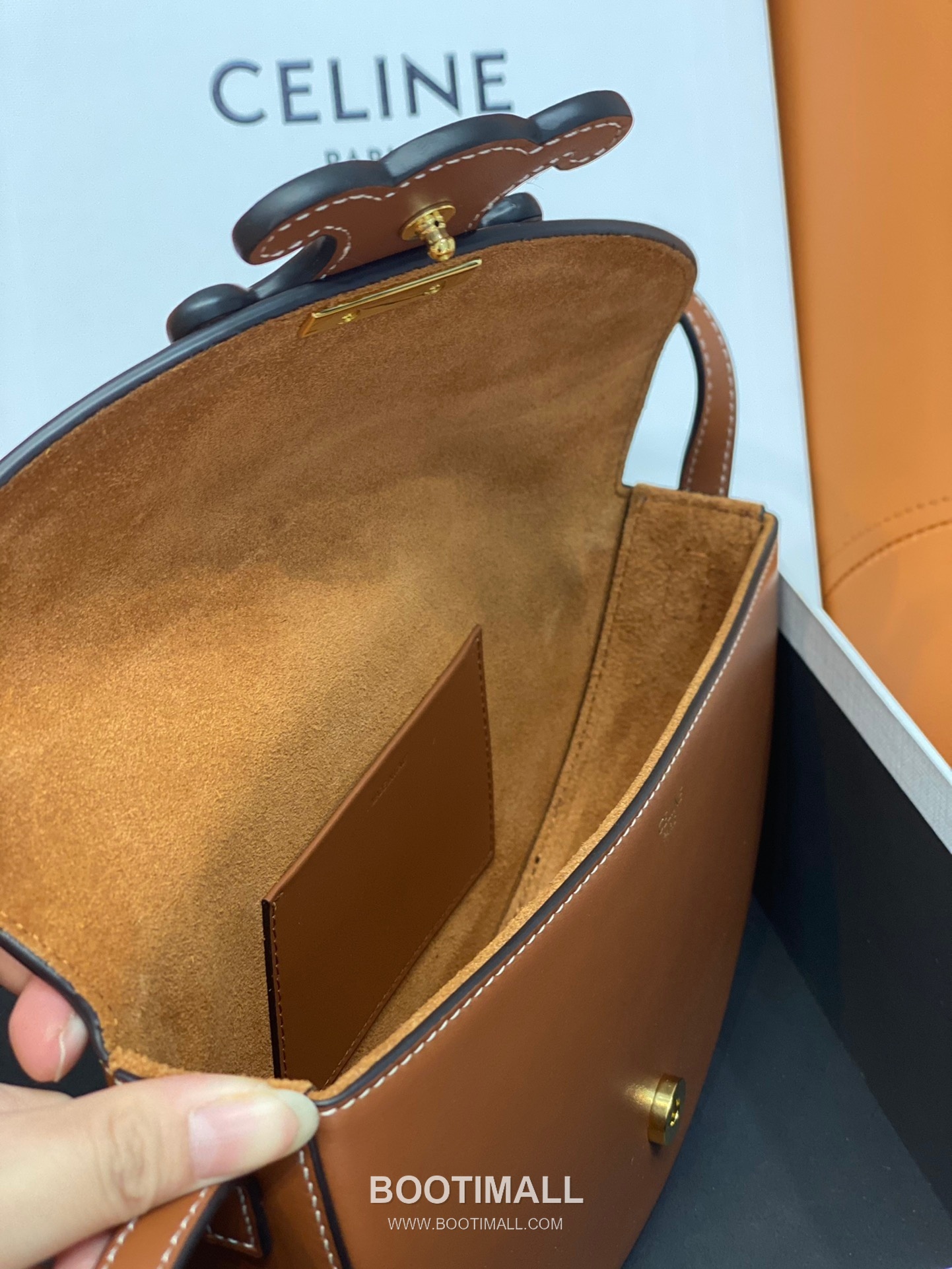 Celine Besace Triomphe Smooth Calfskin Shoulder Bag 111233 셀린느 베사체 트리옴프 스무스 카프스킨 숄더 크로스백 23cm 11