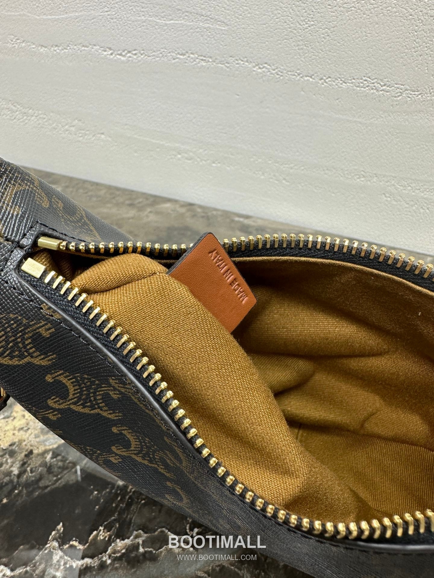 Celine Teen Lulu Denim Calfskin Leather Top Handle Shoulder Bag 120723 셀린느 틴 룰루 데님 카프스킨 탑핸들 숄더 크로스백 24cm 9