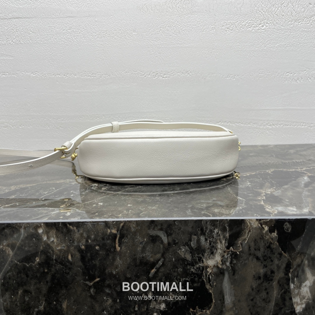 Celine Teen Lulu Grained Calfskin Leather Top Handle Shoulder Bag 120723 셀린느 틴 룰루 그레인 카프스킨 탑핸들 숄더 크로스백 24cm 8