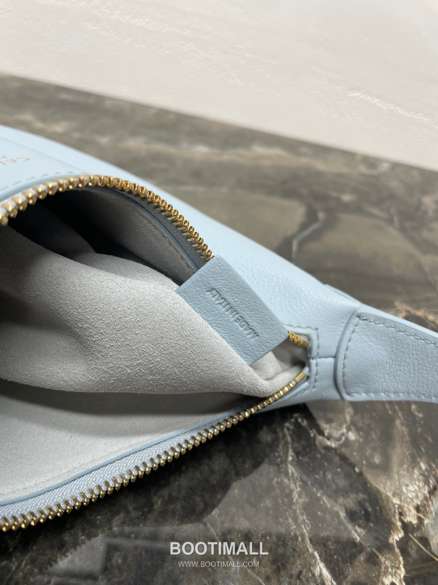 Celine Teen Lulu Grained Calfskin Leather Top Handle Shoulder Bag 120723 셀린느 틴 룰루 그레인 카프스킨 탑핸들 숄더 크로스백 24cm 18