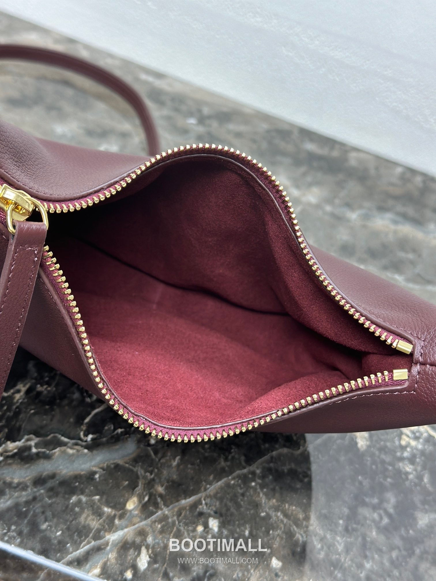 Celine Teen Lulu Grained Calfskin Leather Top Handle Shoulder Bag 120723 셀린느 틴 룰루 그레인 카프스킨 탑핸들 숄더 크로스백 24cm 8