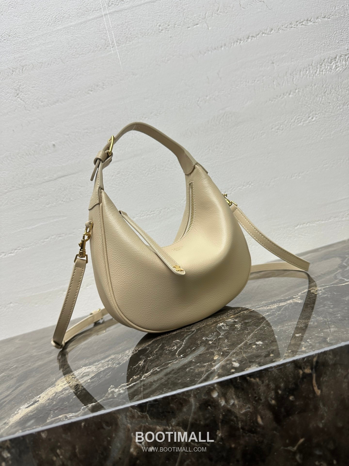 Celine Teen Lulu Grained Calfskin Leather Top Handle Shoulder Bag 120723 셀린느 틴 룰루 그레인 카프스킨 탑핸들 숄더 크로스백 24cm 10