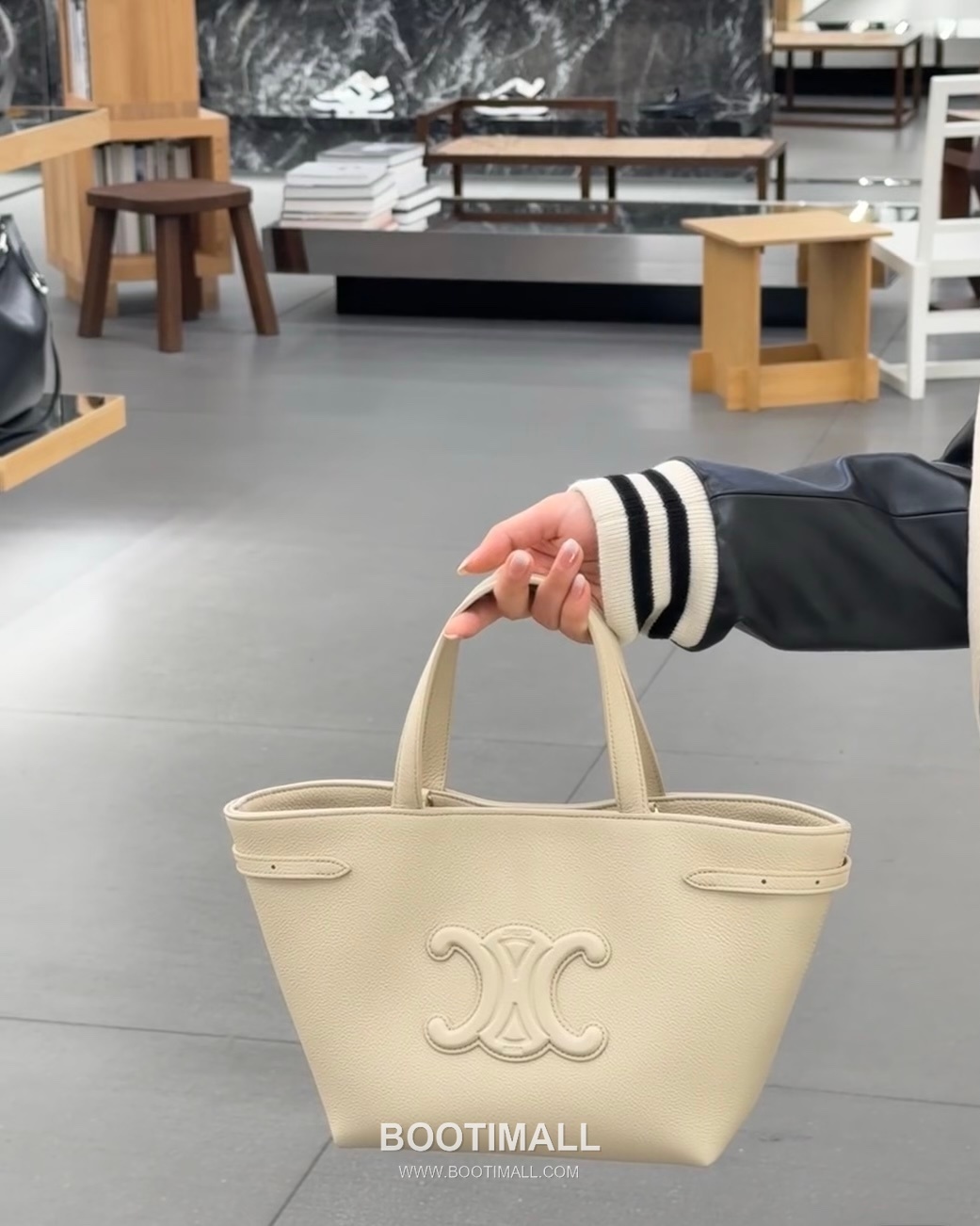 Celine Cabas Anais Grained Calfskin Mini Tote Bag 118613 셀린느 카바스 아나이스 그레인 카프스킨 미니 토트 크로스백 21cm 1