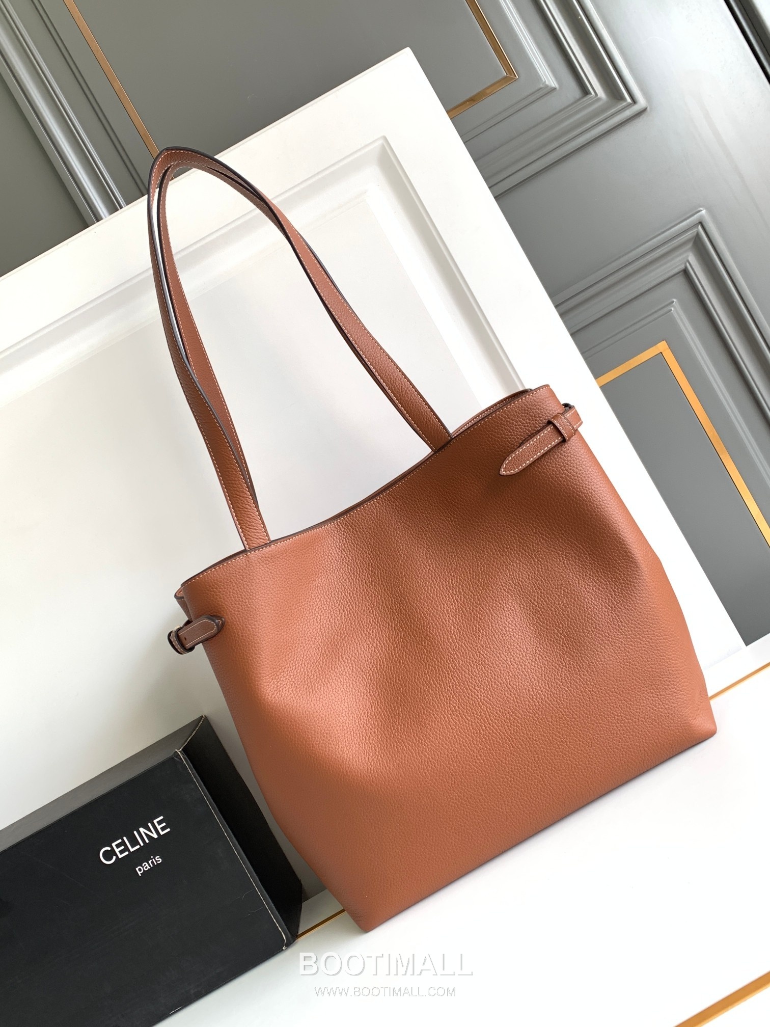 Celine Cabas Anaïs Grained Calfskin Large Tote Bag 116853ENY.04LU 셀린느 카바스 아나이스 그레인 카프스킨 라지 토트백 54cm 12