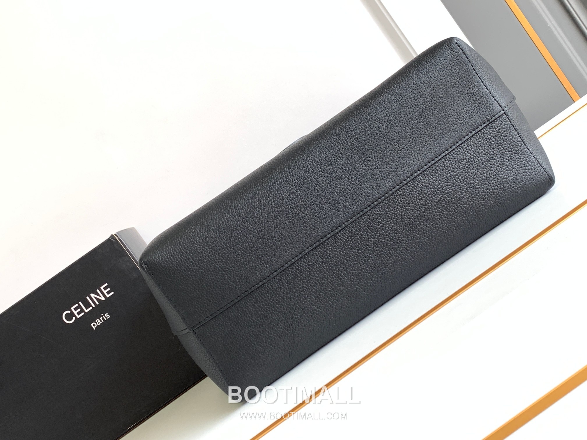 Celine Cabas Anaïs Grained Calfskin Large Tote Bag 116853ENY.04LU 셀린느 카바스 아나이스 그레인 카프스킨 라지 토트백 54cm 4