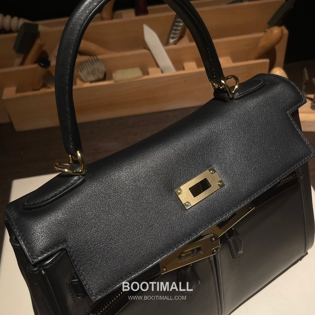 Hermès Kelly Lakis Swift Leather Double Zip Bag 28 에르메스 켈리 라키스 스위프트 레더 더블 지퍼 숄더백 28cm 11