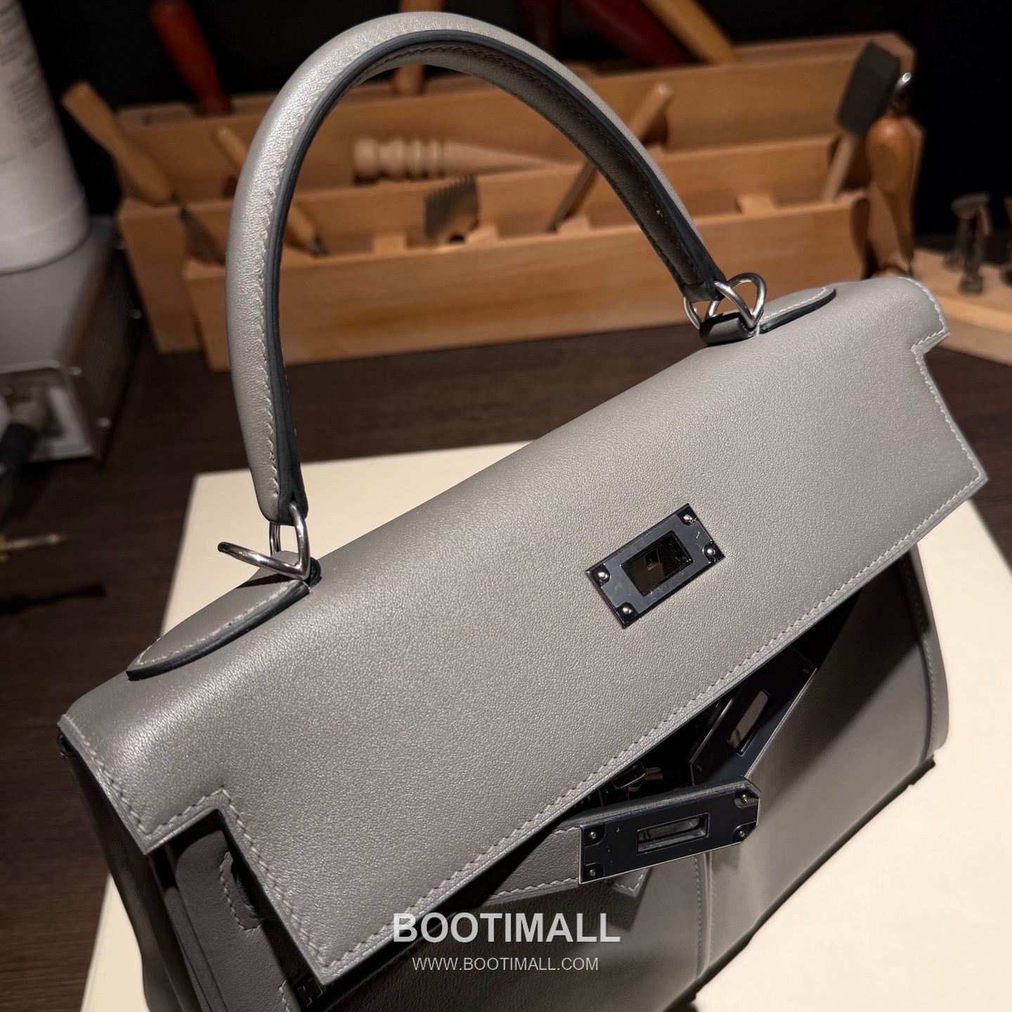 Hermès Kelly Lakis Swift Leather Double Zip Bag 28 에르메스 켈리 라키스 스위프트 레더 더블 지퍼 숄더백 28cm 9