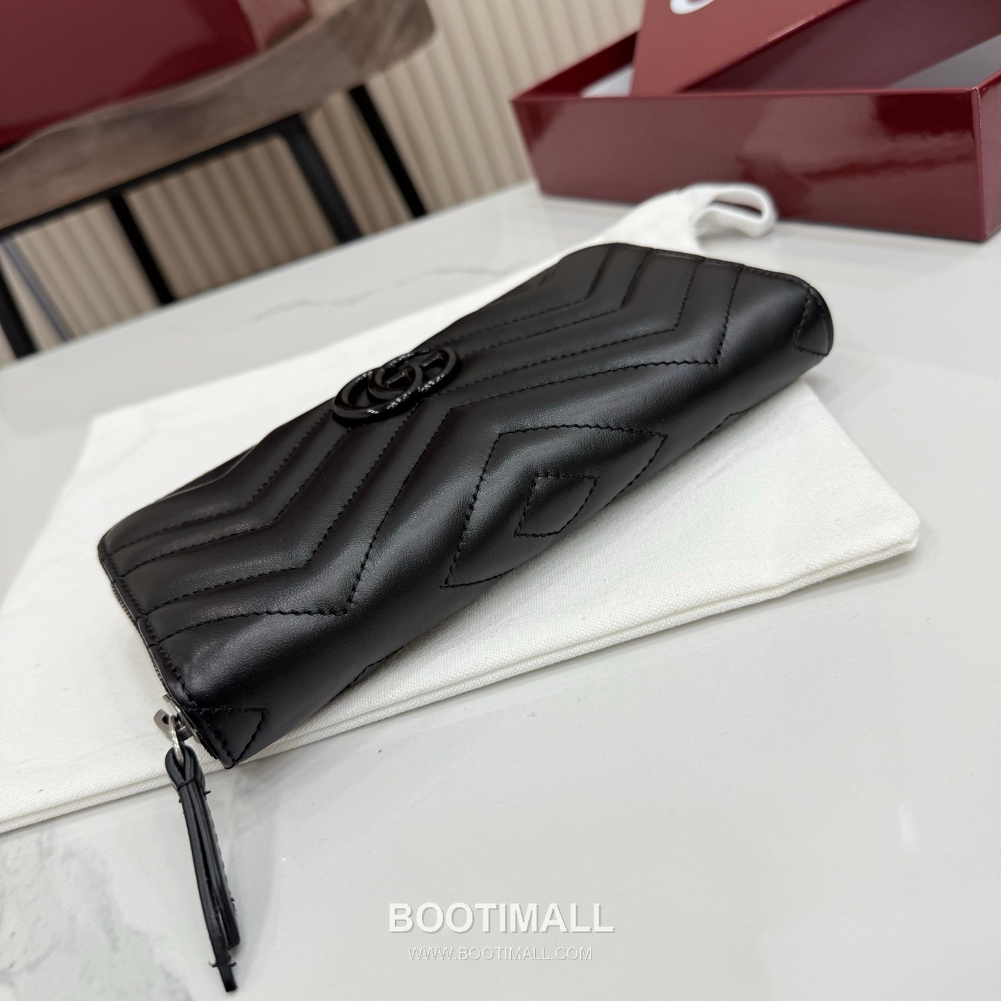 Gucci GG Marmont Quilted Leather Zip Around Wallet 443123 구찌 GG 마몬트 퀼팅 레더 집어라운드 장지갑 블랙 하드웨어 19cm 6