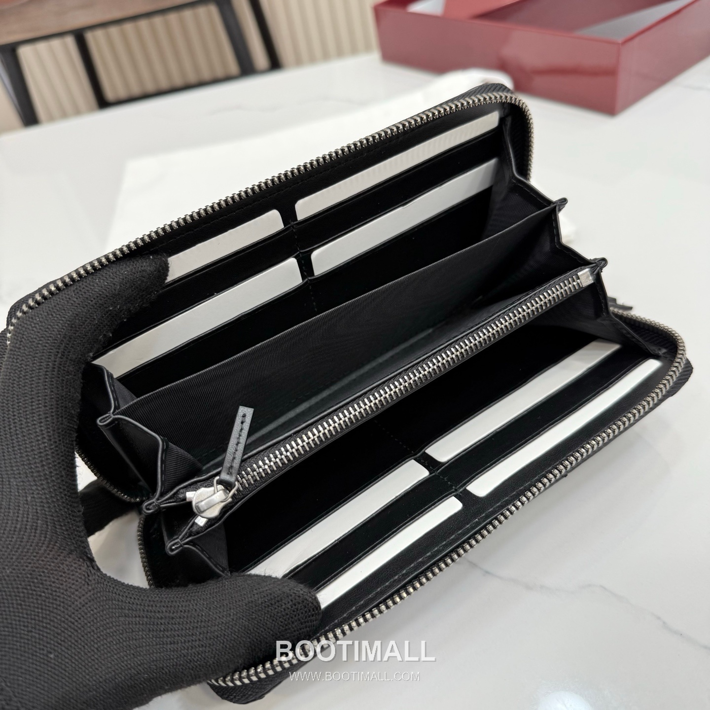 Gucci GG Marmont Quilted Leather Zip Around Wallet 443123 구찌 GG 마몬트 퀼팅 레더 집어라운드 장지갑 블랙 하드웨어 19cm 9