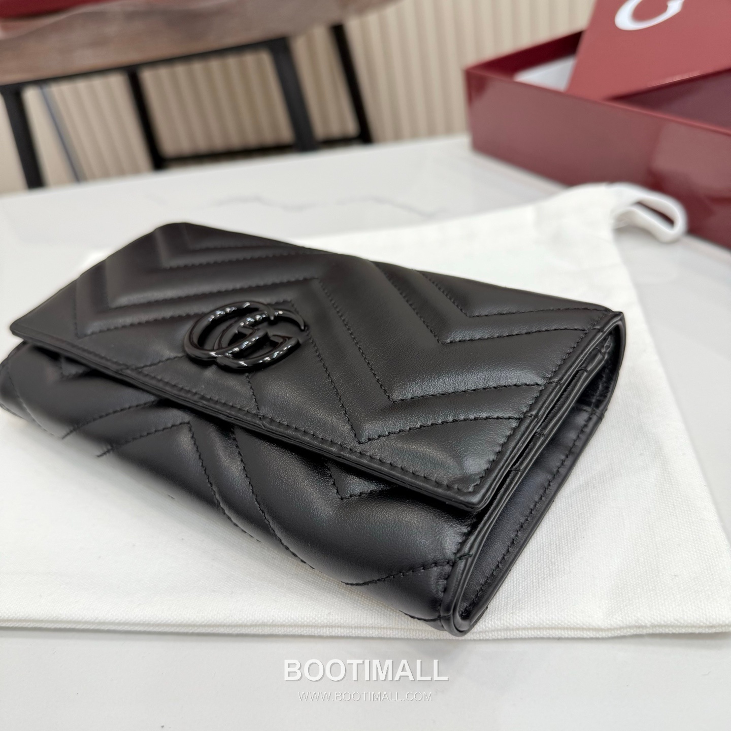 Gucci GG Marmont Quilted Leather Flap Long Wallet 443436 구찌 GG 마몬트 퀼팅 레더 플랩 장지갑 블랙 하드웨어 19cm 6