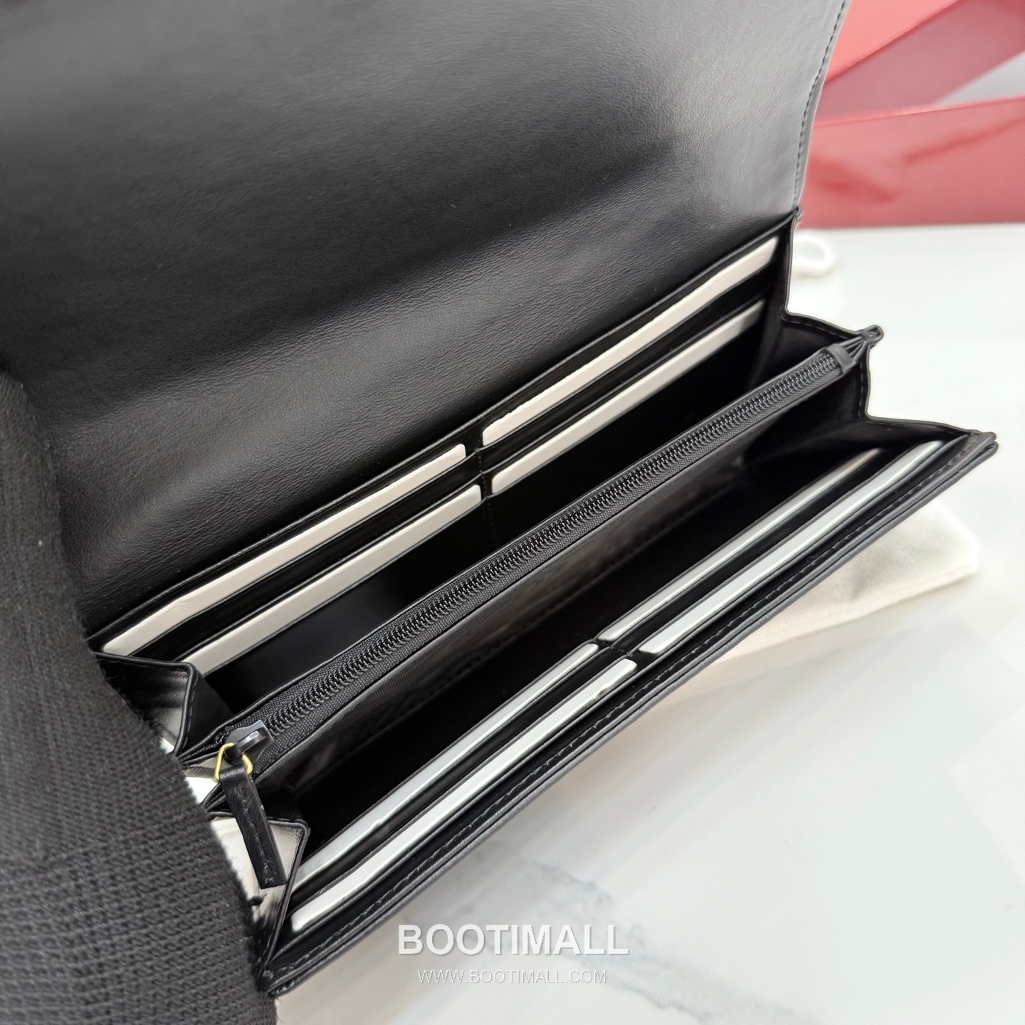 Gucci GG Marmont Quilted Leather Flap Long Wallet 443436 구찌 GG 마몬트 퀼팅 레더 플랩 장지갑 골드 하드웨어 19cm 9