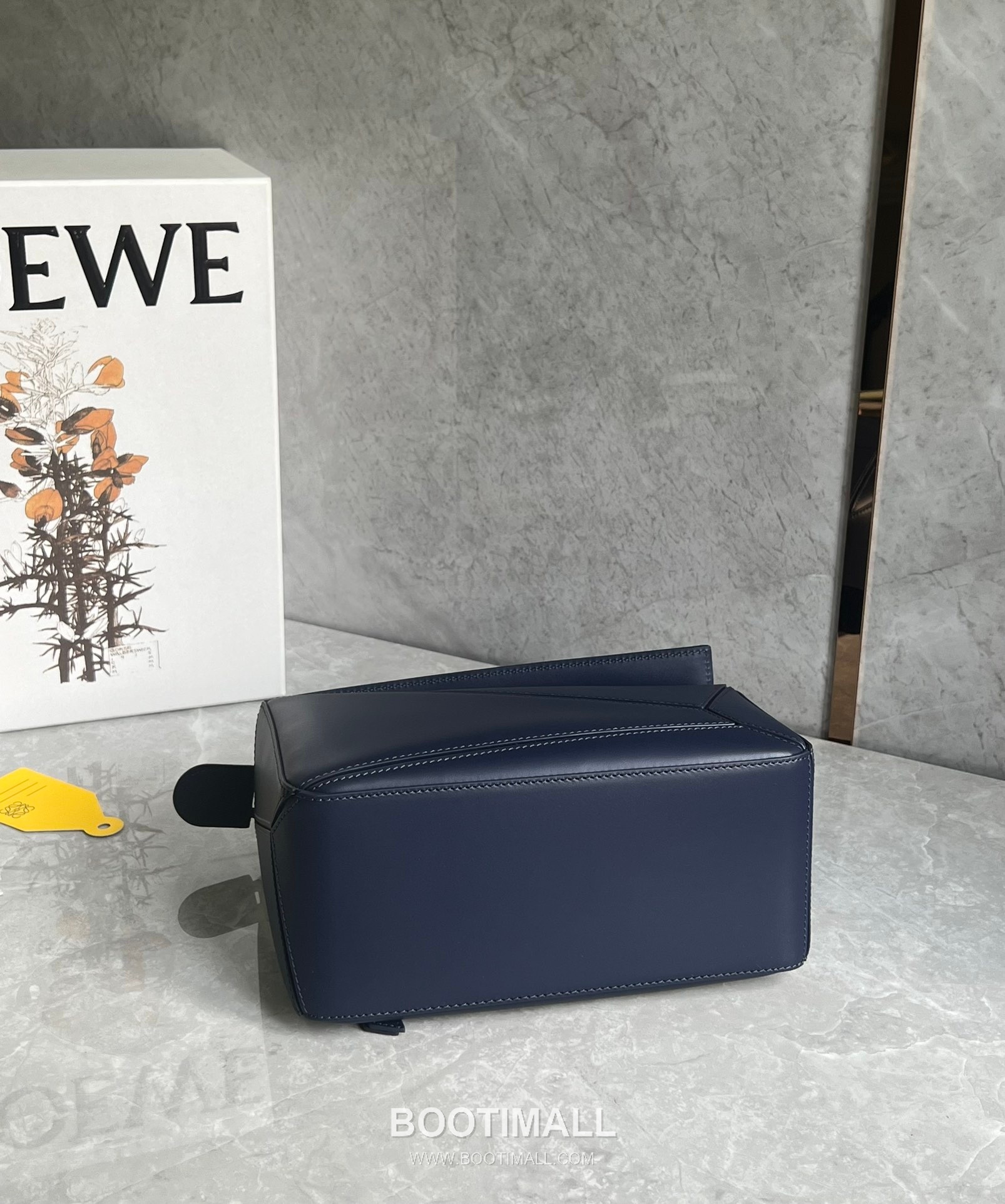 Loewe Puzzle Satin Calfskin Leather Shoulder Bag ID061609 로에베 퍼즐 새틴 카프스킨 레더 숄더 크로스백 24cm 5