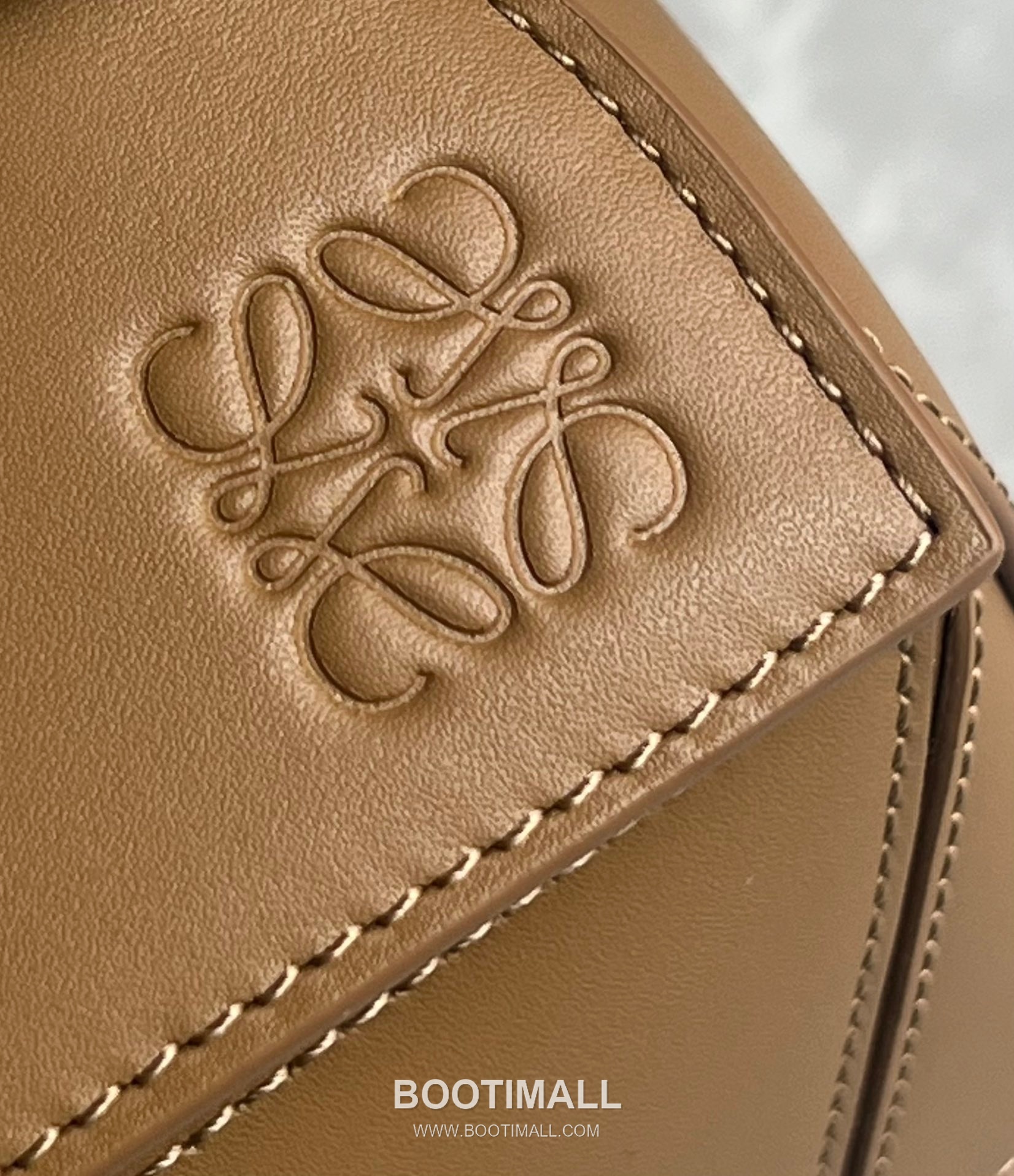 Loewe Puzzle Satin Calfskin Leather Shoulder Bag ID061609 로에베 퍼즐 새틴 카프스킨 레더 숄더 크로스백 24cm 6