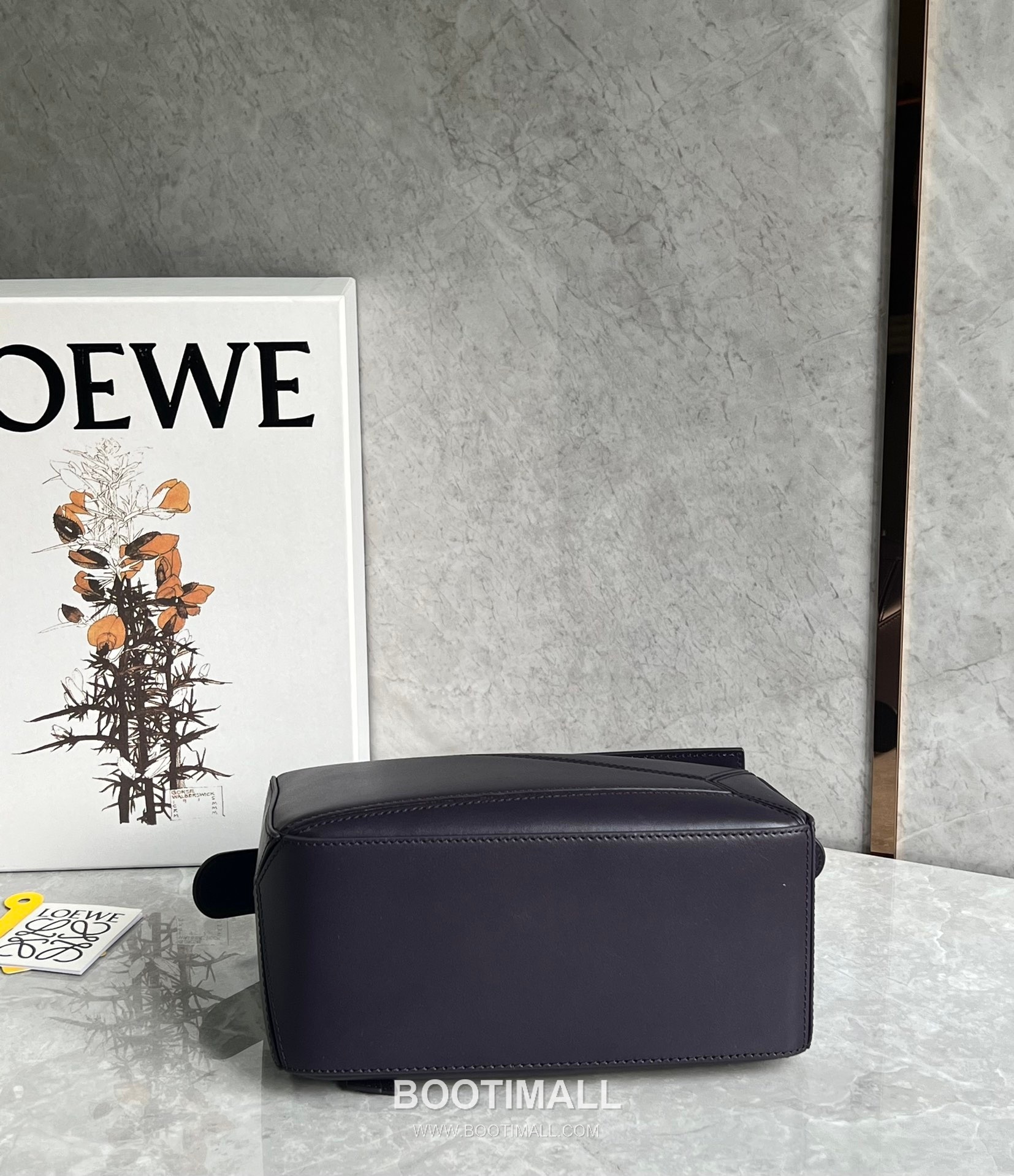 Loewe Puzzle Satin Calfskin Leather Shoulder Bag ID061609 로에베 퍼즐 새틴 카프스킨 레더 숄더 크로스백 24cm 5