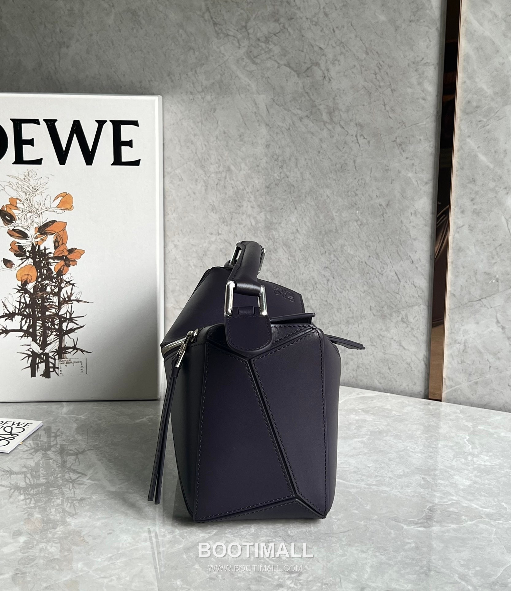 Loewe Puzzle Satin Calfskin Leather Shoulder Bag ID061609 로에베 퍼즐 새틴 카프스킨 레더 숄더 크로스백 24cm 6