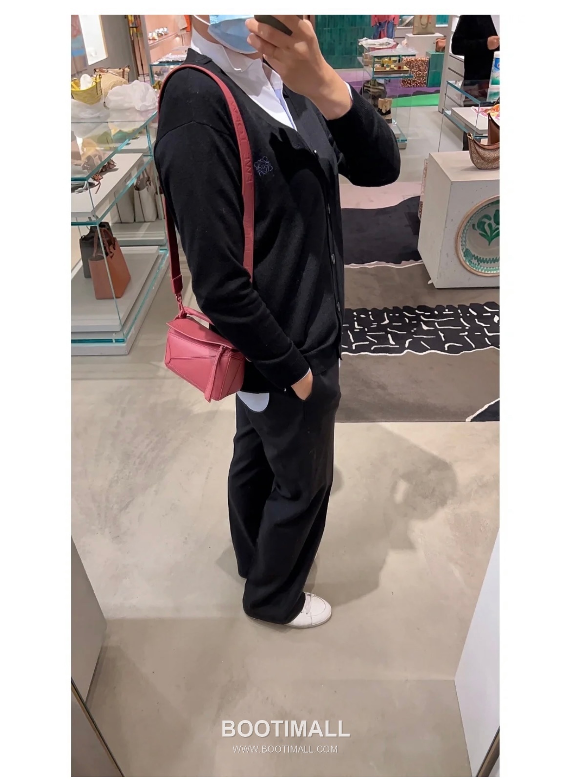 Loewe Puzzle Satin Calfskin Leather Mini Shoulder Bag ID10173 B 로에베 퍼즐 새틴 카프스킨 레더 미니 숄더 크로스백 18cm 3