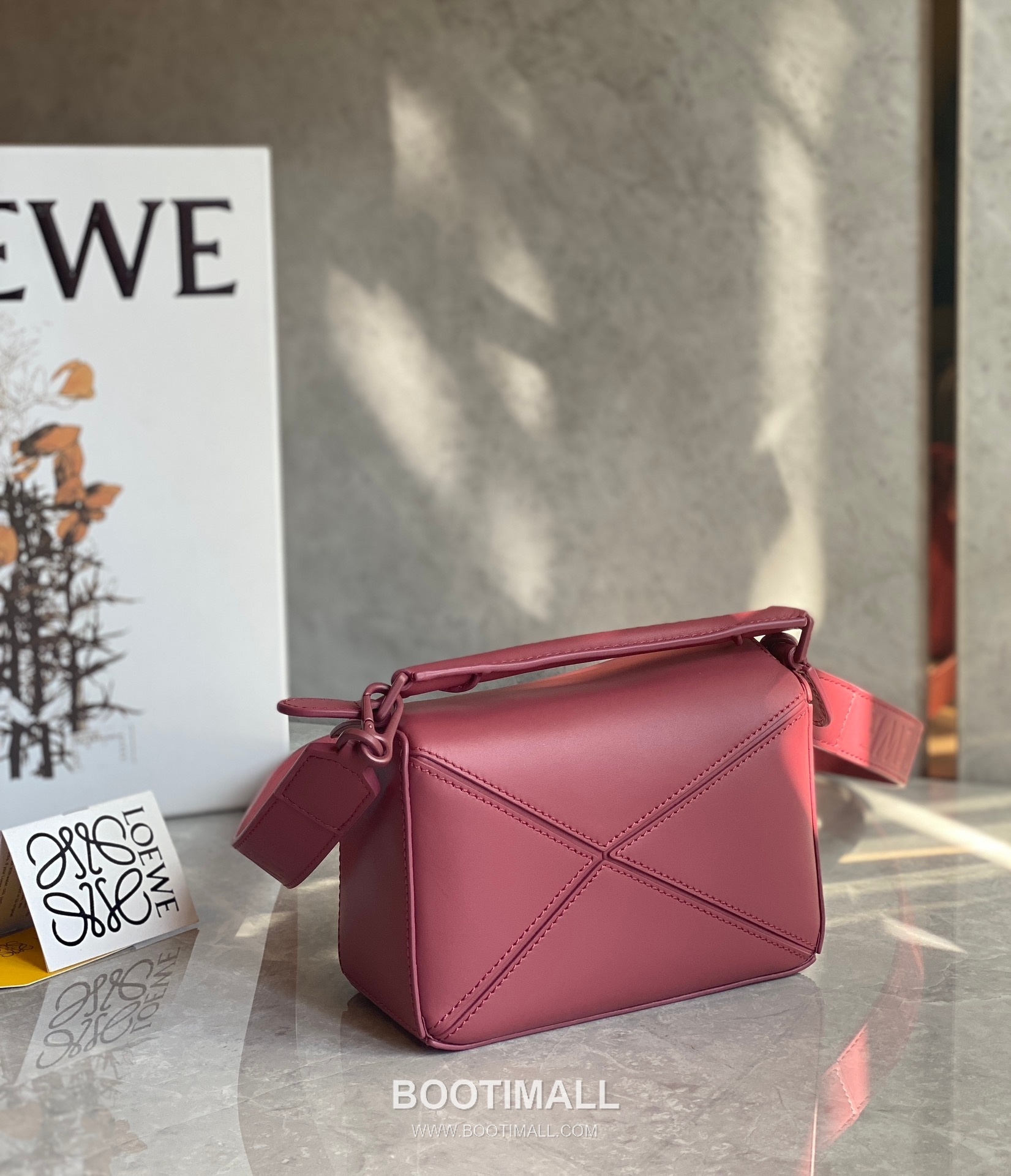 Loewe Puzzle Satin Calfskin Leather Mini Shoulder Bag ID10173 B 로에베 퍼즐 새틴 카프스킨 레더 미니 숄더 크로스백 18cm 8