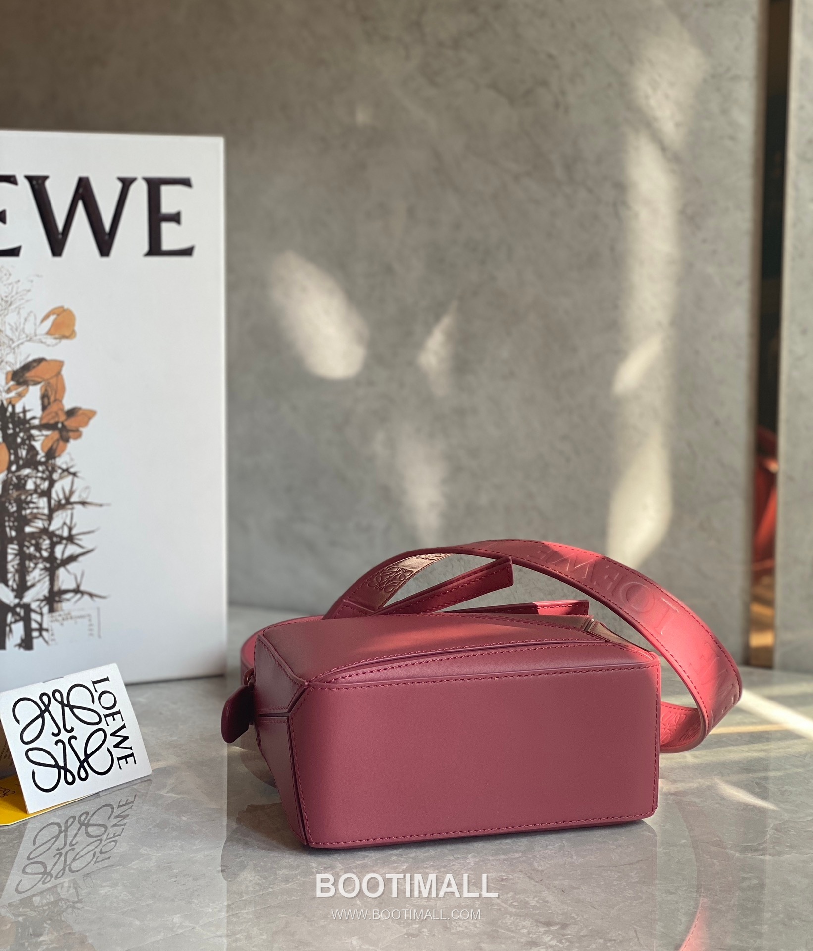 Loewe Puzzle Satin Calfskin Leather Mini Shoulder Bag ID10173 B 로에베 퍼즐 새틴 카프스킨 레더 미니 숄더 크로스백 18cm 9