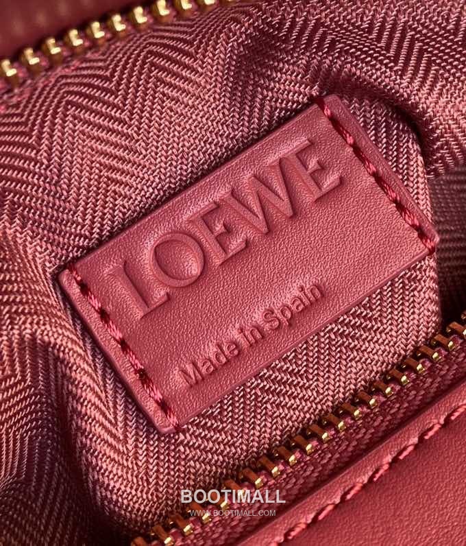 Loewe Puzzle Satin Calfskin Leather Mini Shoulder Bag ID10173 B 로에베 퍼즐 새틴 카프스킨 레더 미니 숄더 크로스백 18cm 13