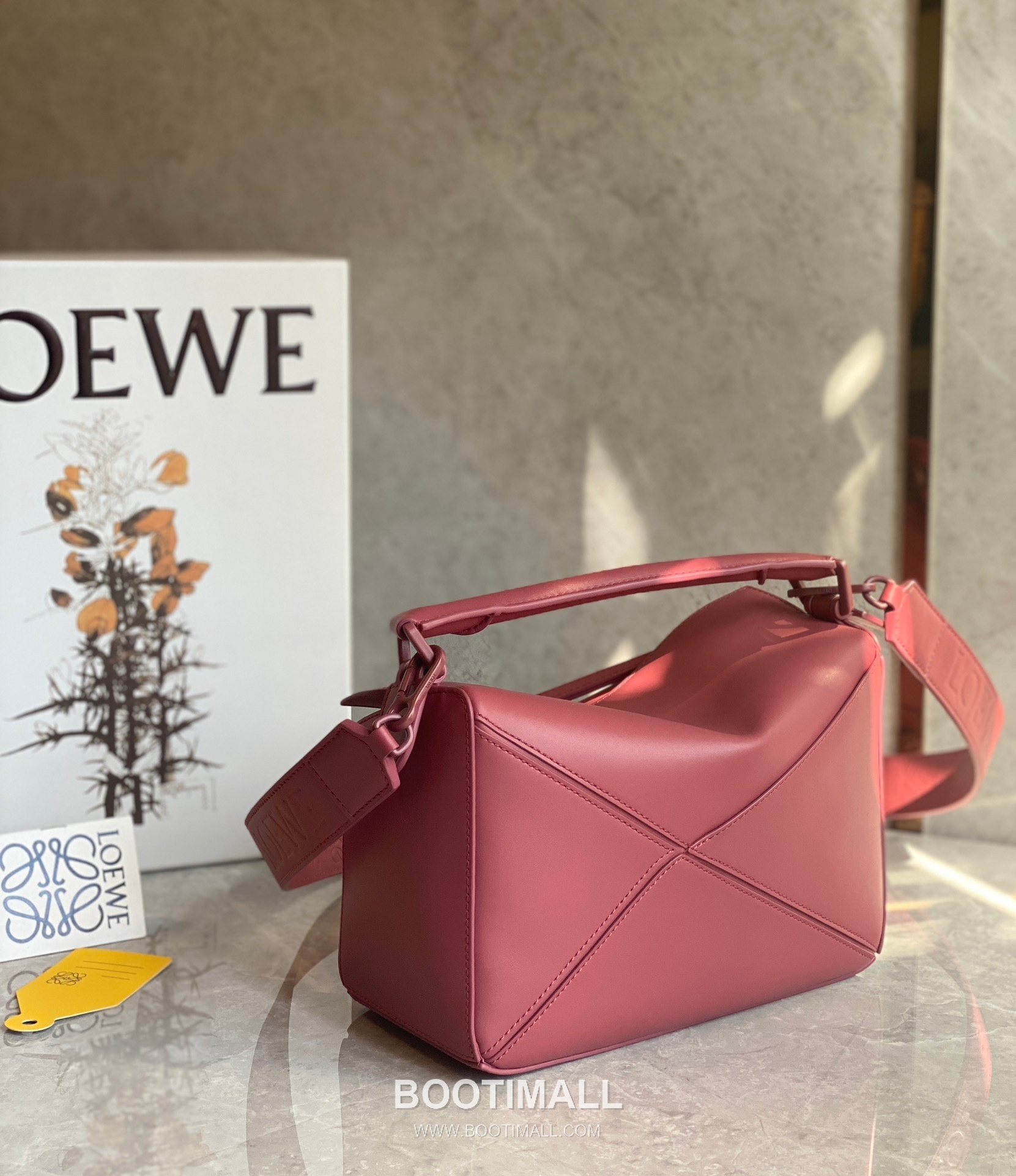 Loewe Puzzle Satin Calfskin Leather Shoulder Bag ID10172 B 로에베 퍼즐 새틴 카프스킨 레더 숄더 크로스백 24cm 6