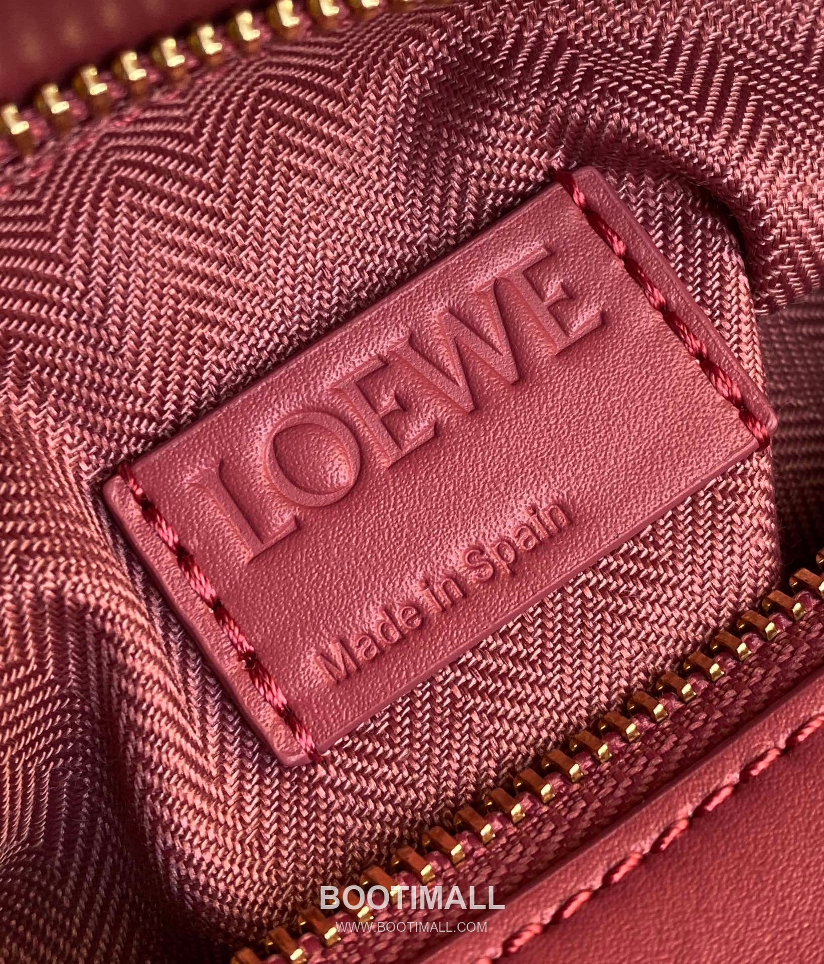 Loewe Puzzle Satin Calfskin Leather Shoulder Bag ID10172 B 로에베 퍼즐 새틴 카프스킨 레더 숄더 크로스백 24cm 12