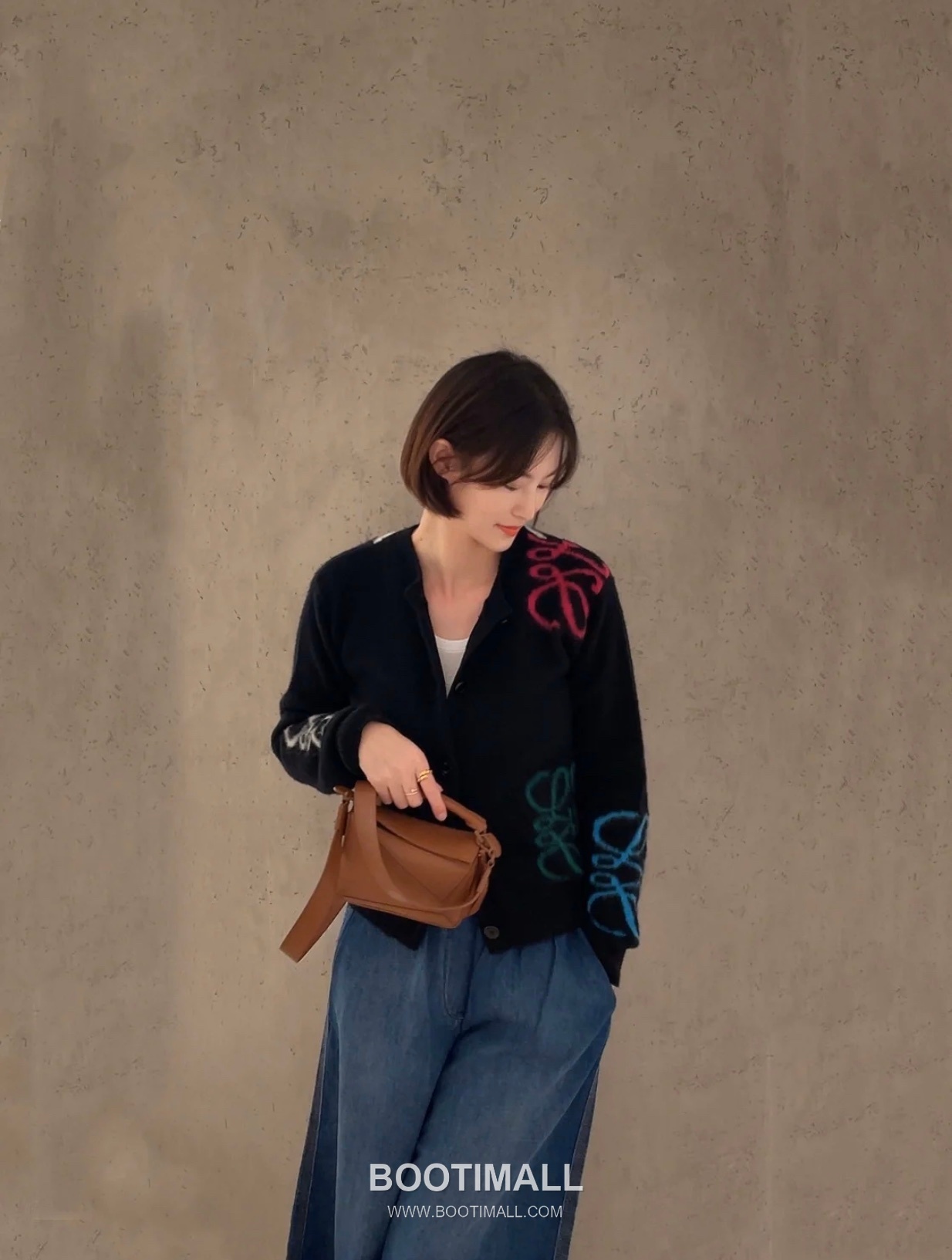 Loewe Puzzle Satin Calfskin Leather Shoulder Bag ID10172 B 로에베 퍼즐 새틴 카프스킨 레더 숄더 크로스백 24cm 2