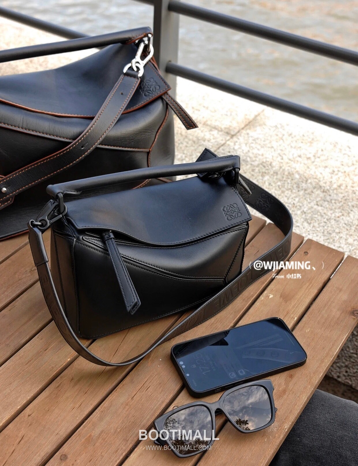 Loewe Puzzle Satin Calfskin Leather Shoulder Bag ID10172 B 로에베 퍼즐 새틴 카프스킨 레더 숄더 크로스백 24cm 8