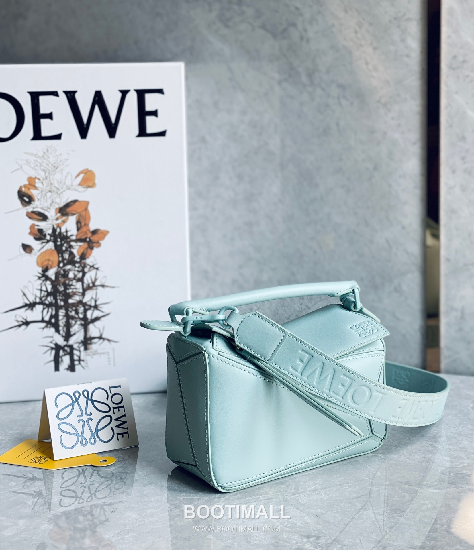 Loewe Puzzle Satin Calfskin Leather Mini Shoulder Bag ID10173 B 로에베 퍼즐 새틴 카프스킨 레더 미니 숄더 크로스백 18cm 11