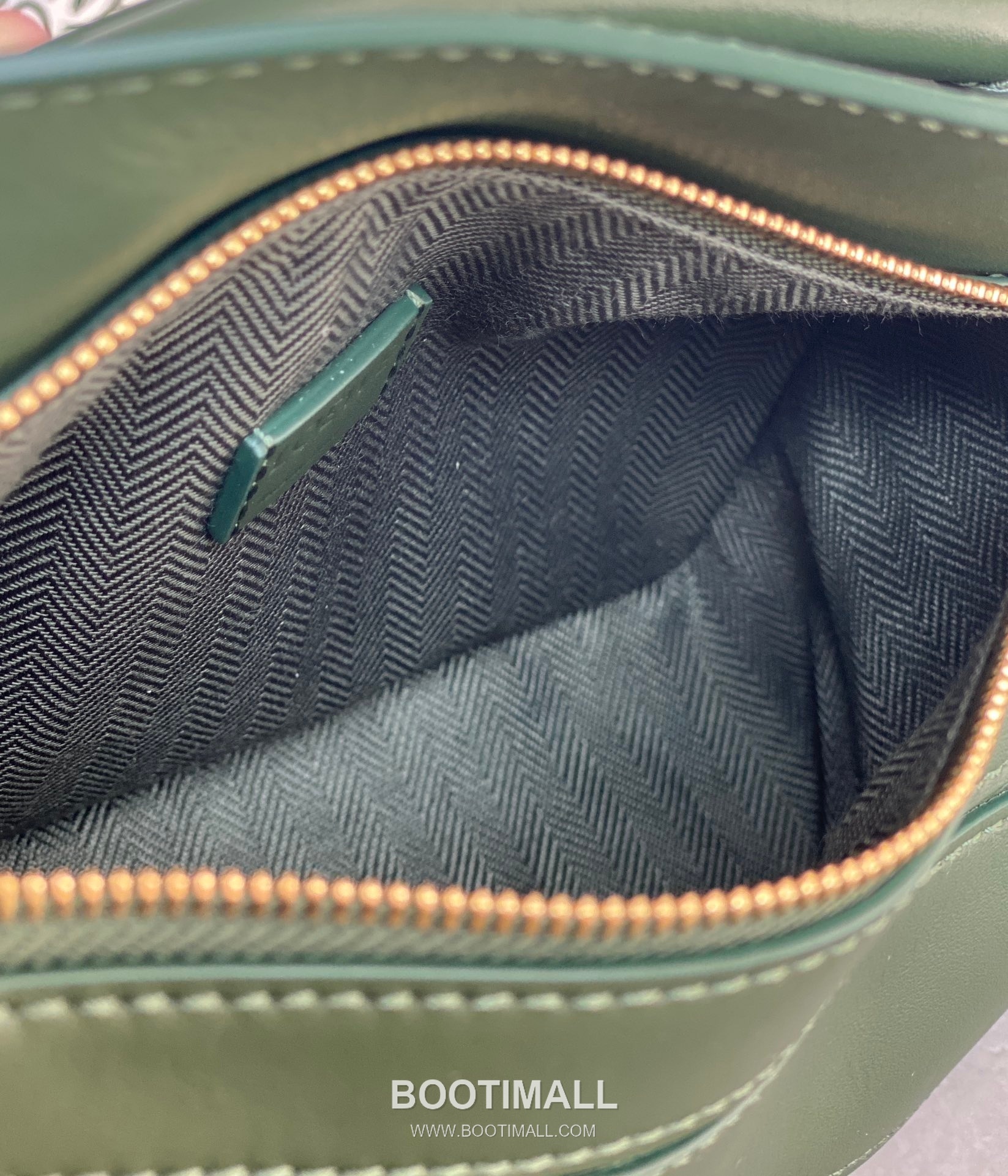 Loewe Puzzle Satin Calfskin Leather Mini Shoulder Bag ID10173 B 로에베 퍼즐 새틴 카프스킨 레더 미니 숄더 크로스백 18cm 16