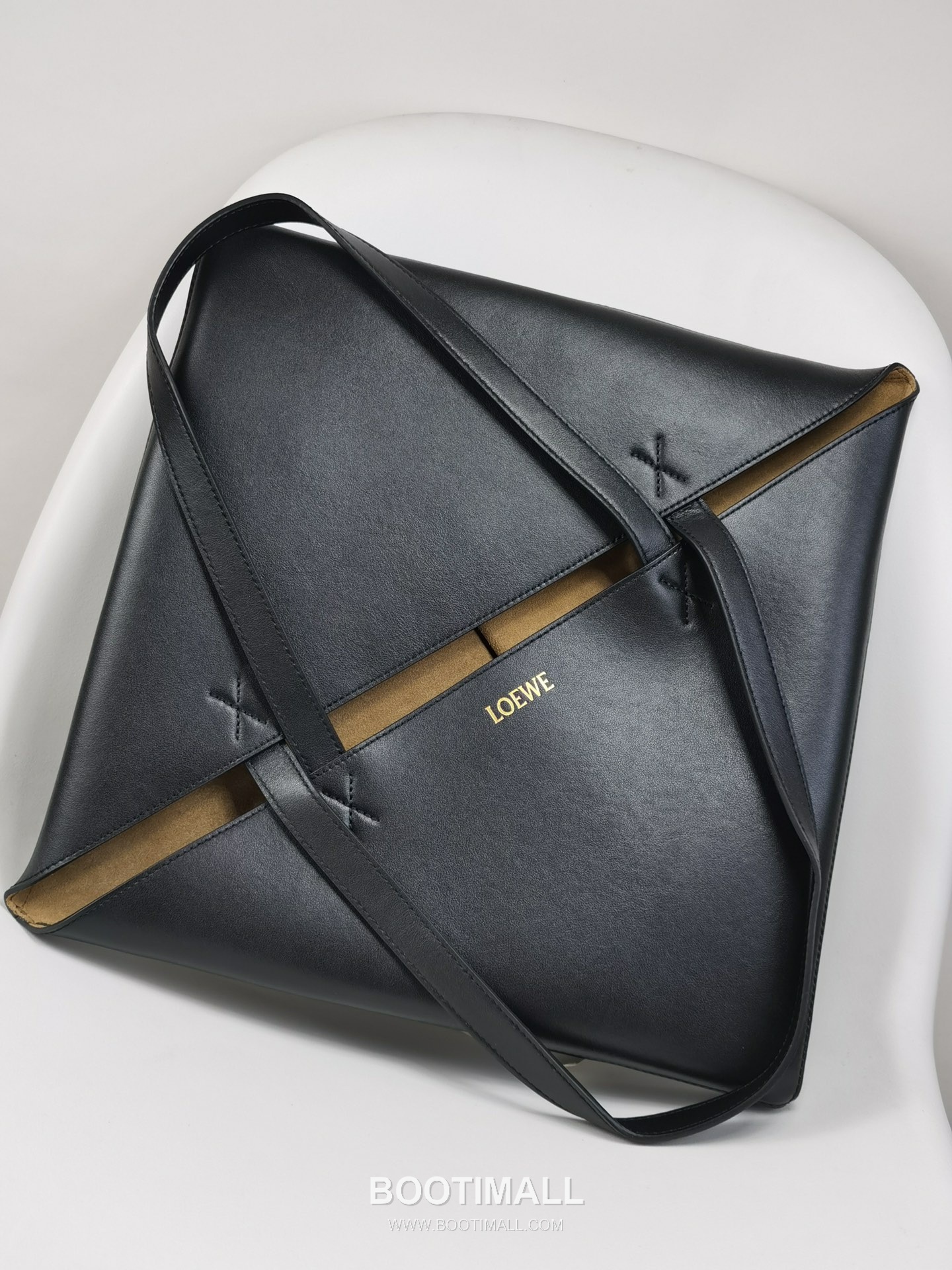 Loewe Puzzle Fold Glossy Calfskin Leather Large Tote Bag 1761 로에베 퍼즐 폴드 글로시 카프스킨 레더 라지 토트백 42cm 9