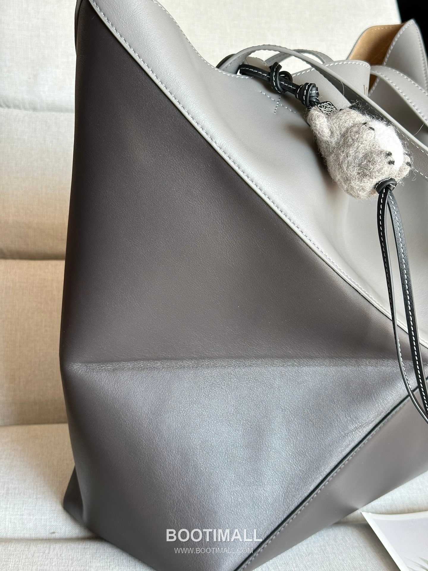 Loewe Puzzle Fold Glossy Calfskin Leather Large Tote Bag 1761 로에베 퍼즐 폴드 글로시 카프스킨 레더 라지 토트백 42cm 7