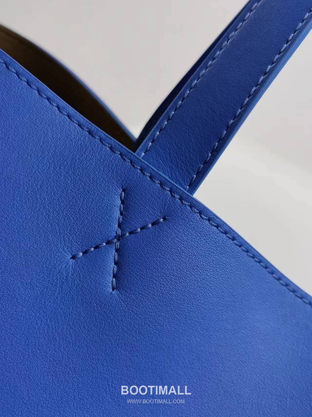 Loewe Puzzle Fold Glossy Calfskin Leather Large Tote Bag 1761 로에베 퍼즐 폴드 글로시 카프스킨 레더 라지 토트백 42cm 7