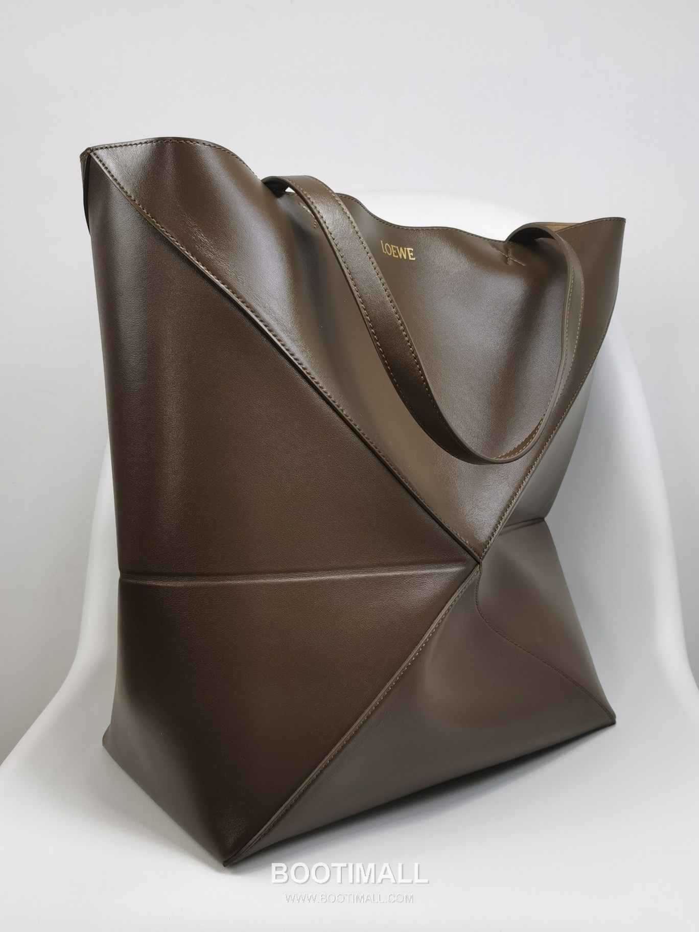 Loewe Puzzle Fold Glossy Calfskin Leather Large Tote Bag 1761 로에베 퍼즐 폴드 글로시 카프스킨 레더 라지 토트백 42cm 2