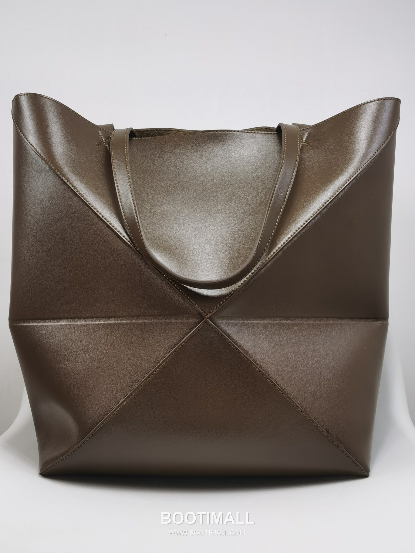 Loewe Puzzle Fold Glossy Calfskin Leather Large Tote Bag 1761 로에베 퍼즐 폴드 글로시 카프스킨 레더 라지 토트백 42cm 3