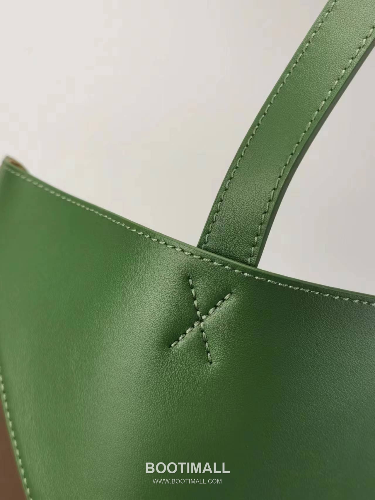 Loewe Puzzle Fold Glossy Calfskin Leather Large Tote Bag 1761 로에베 퍼즐 폴드 글로시 카프스킨 레더 라지 토트백 42cm 8