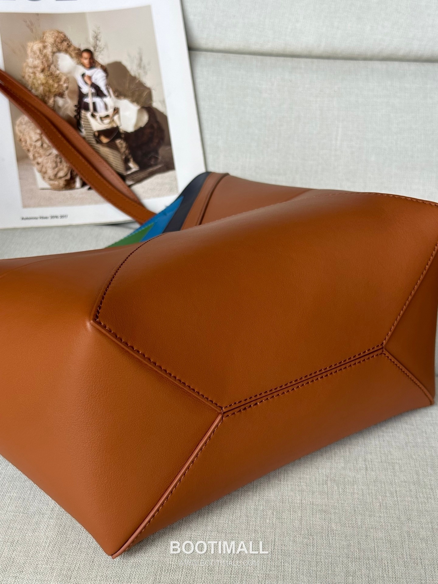 Loewe Puzzle Fold Josef Albers Leather Tote Bag 1762-1 로에베 퍼즐 폴드 요제프 알버스 레더 토트백 31cm 14