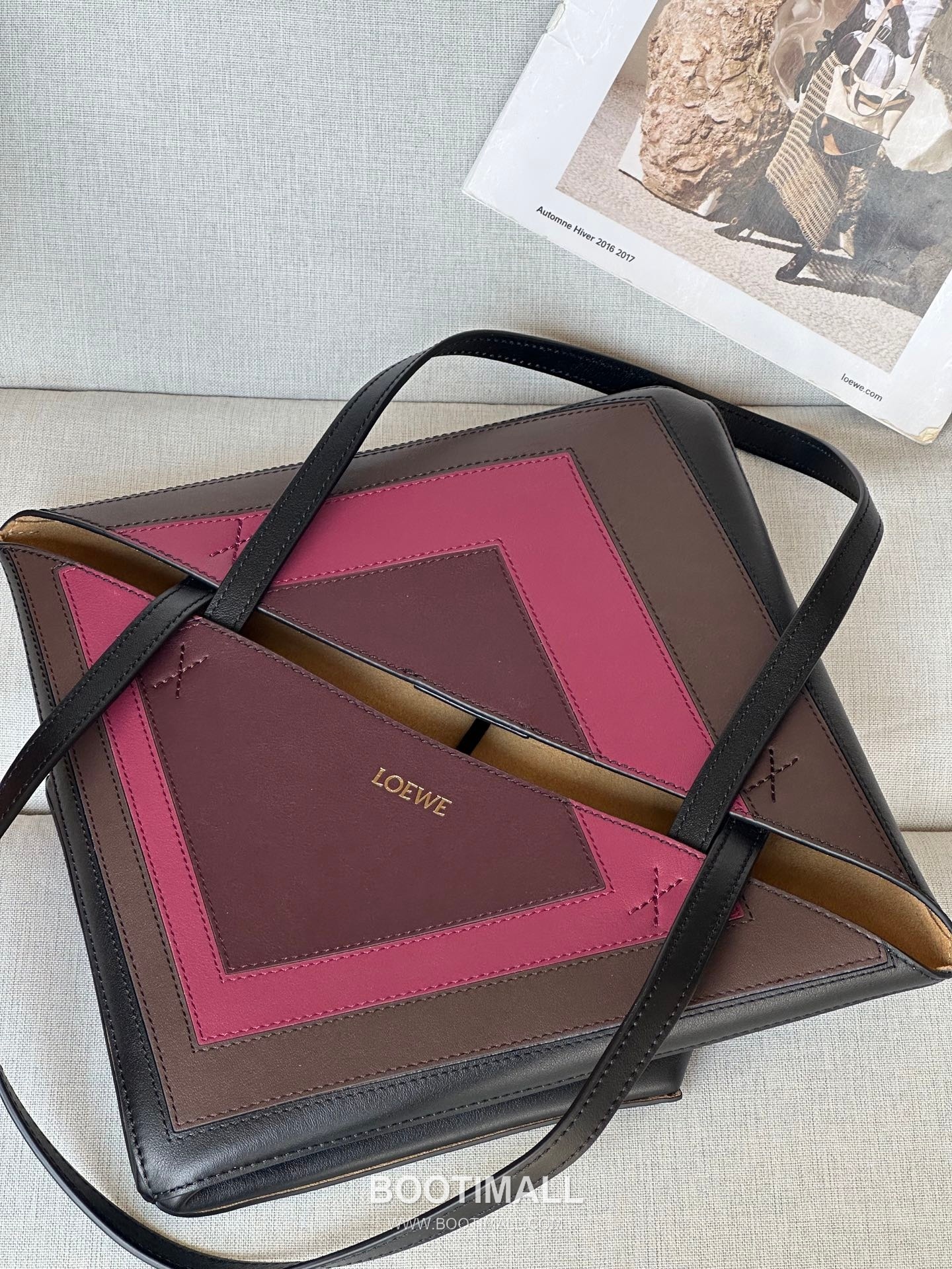 Loewe Puzzle Fold Josef Albers Leather Tote Bag 1762-1 로에베 퍼즐 폴드 요제프 알버스 레더 토트백 31cm 14