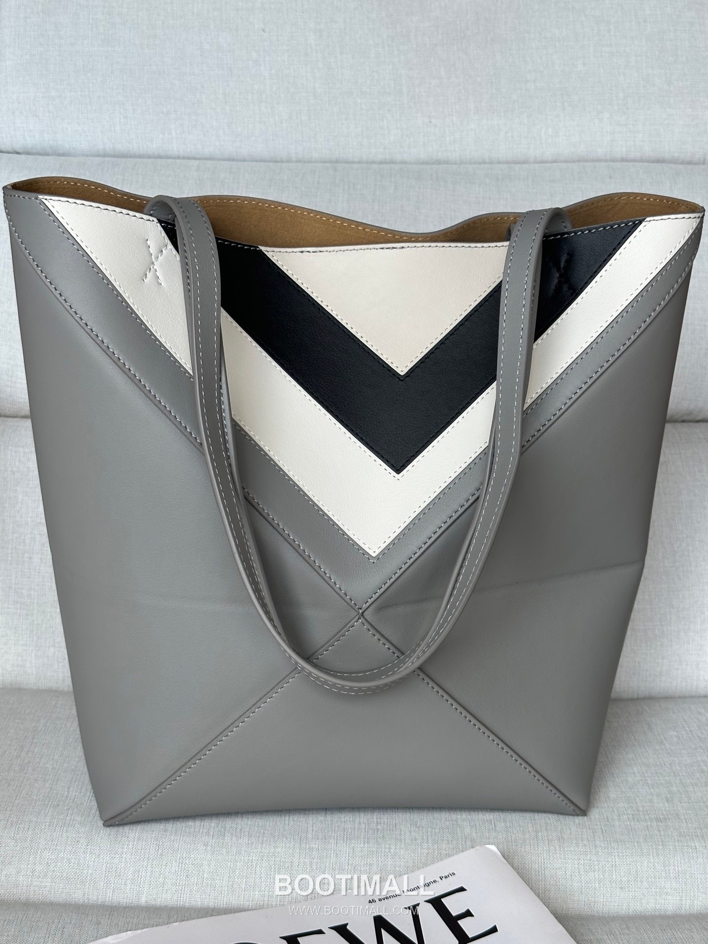 Loewe Puzzle Fold Josef Albers Leather Tote Bag 1762-1 로에베 퍼즐 폴드 요제프 알버스 레더 토트백 31cm 12