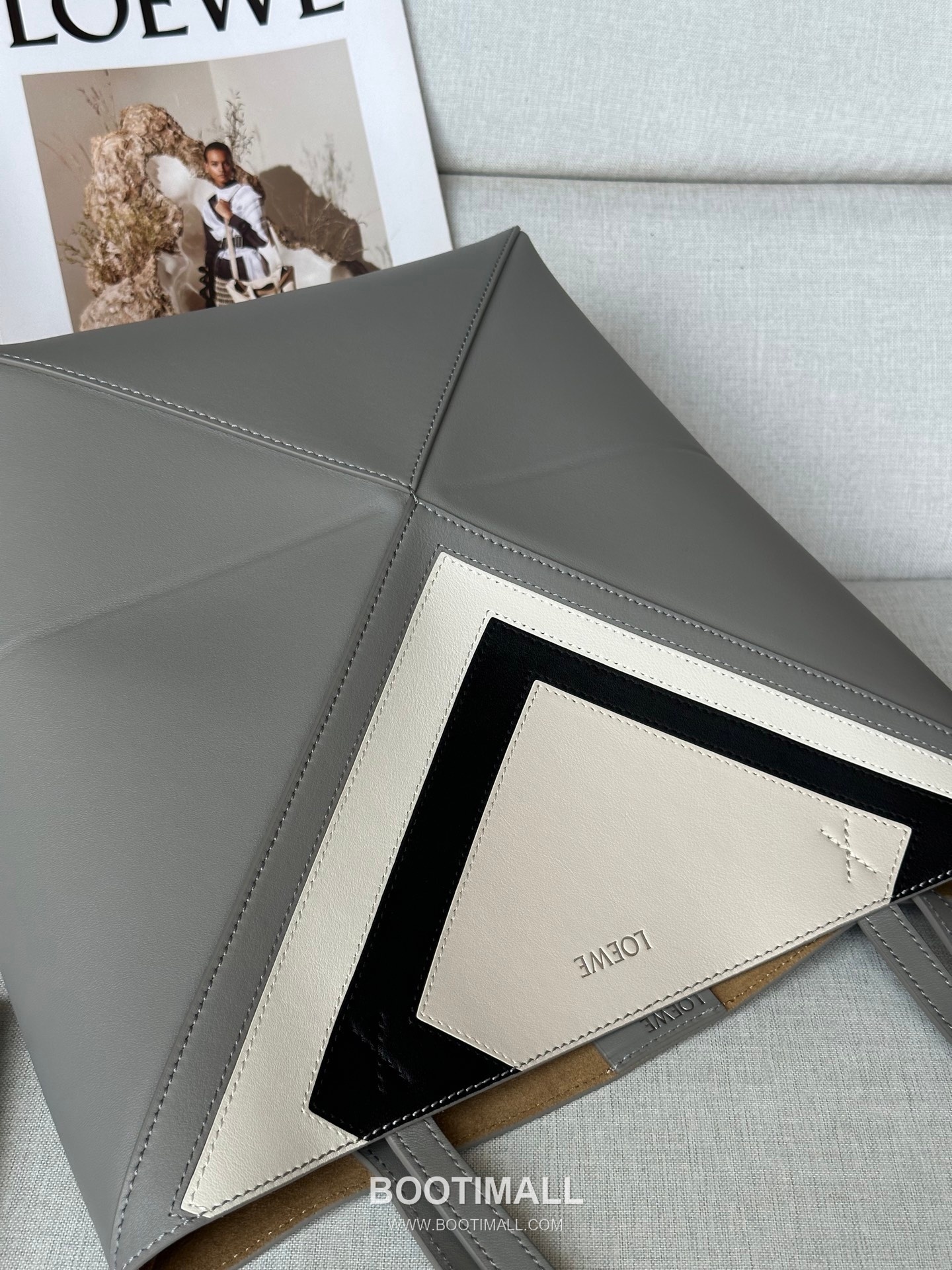 Loewe Puzzle Fold Josef Albers Leather Tote Bag 1762-1 로에베 퍼즐 폴드 요제프 알버스 레더 토트백 31cm 13