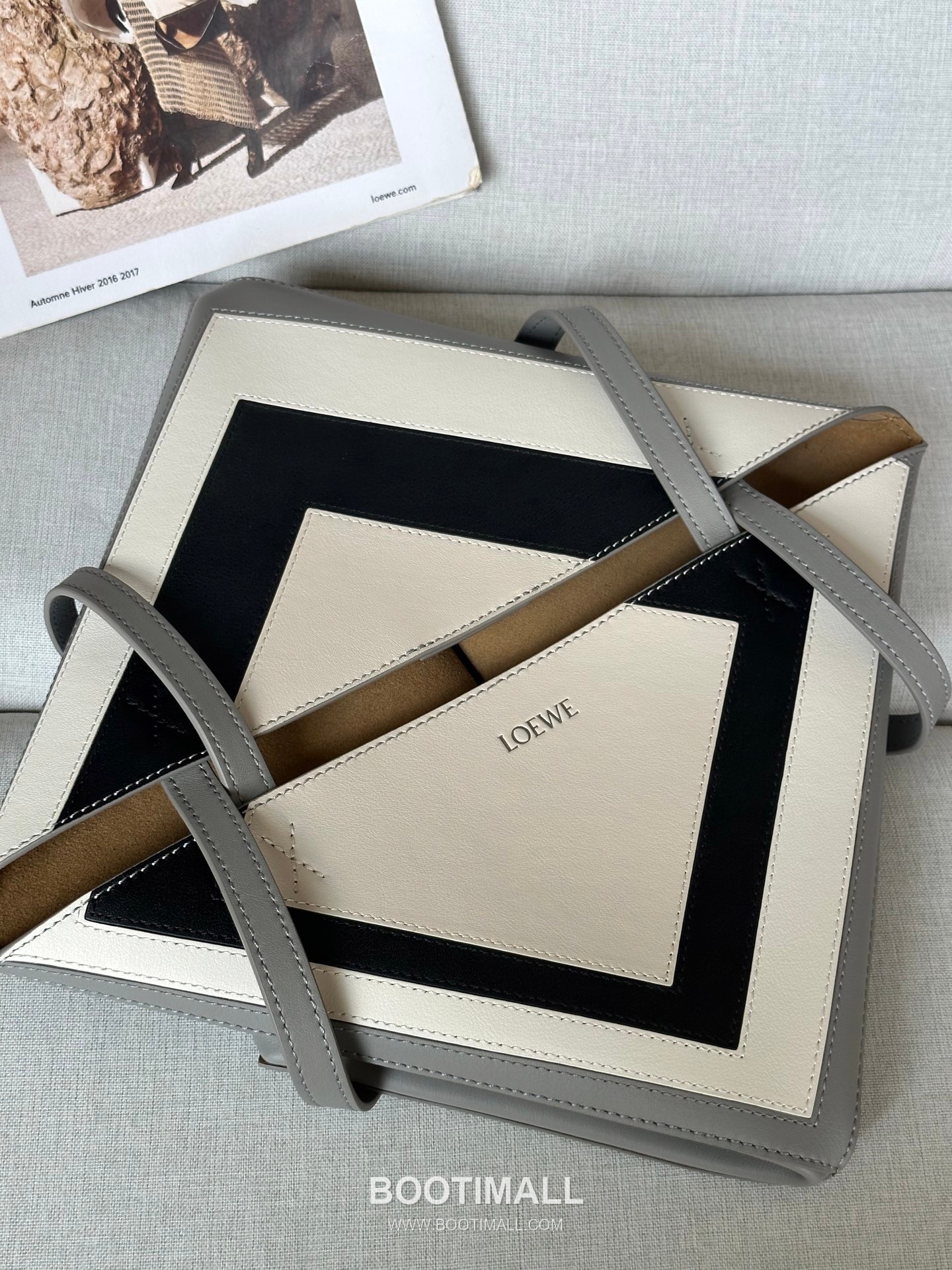 Loewe Puzzle Fold Josef Albers Leather Tote Bag 1762-1 로에베 퍼즐 폴드 요제프 알버스 레더 토트백 31cm 16