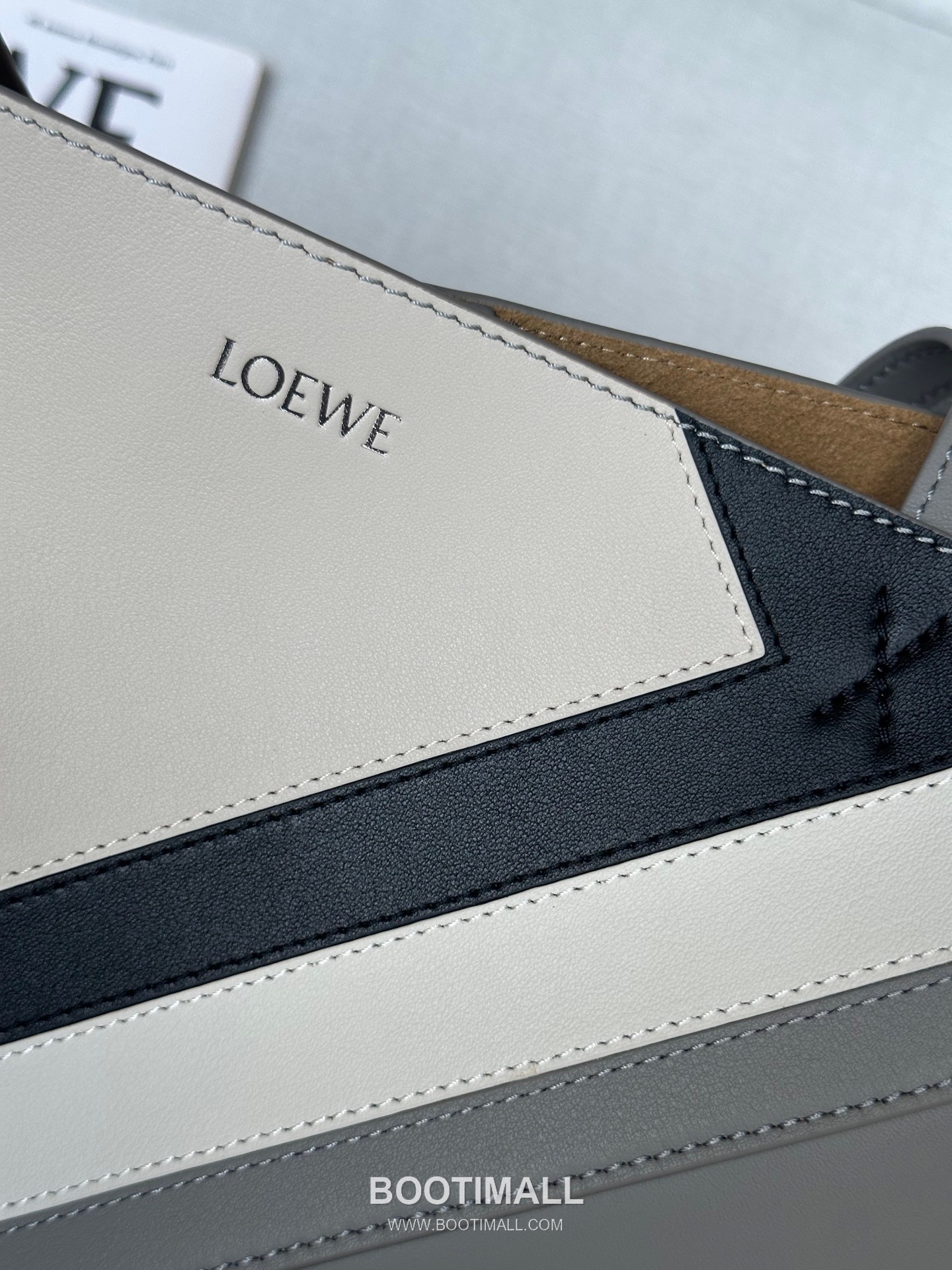 Loewe Puzzle Fold Josef Albers Leather Tote Bag 1762-1 로에베 퍼즐 폴드 요제프 알버스 레더 토트백 31cm 18
